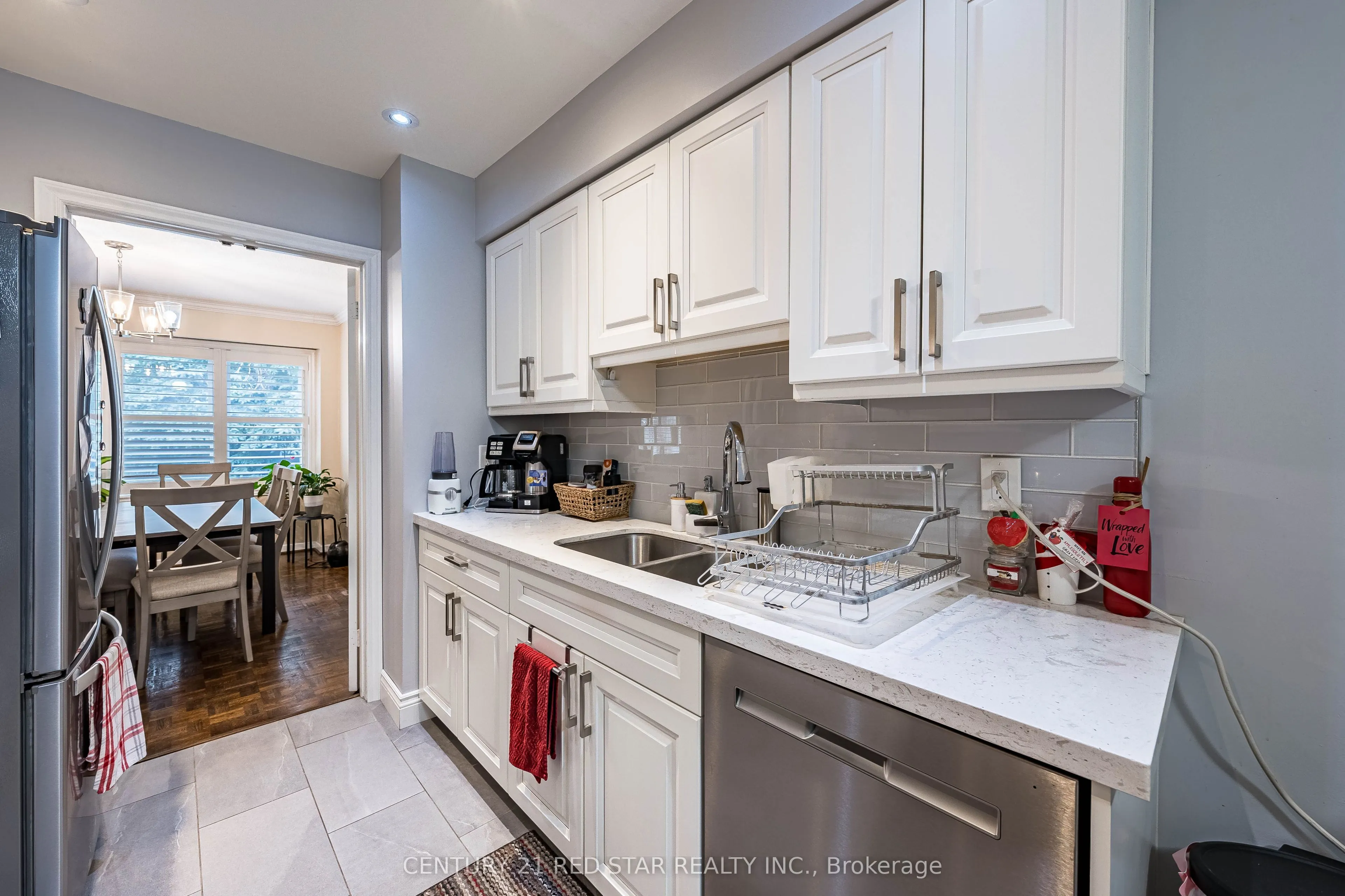 266 Simonston Boulevard #19