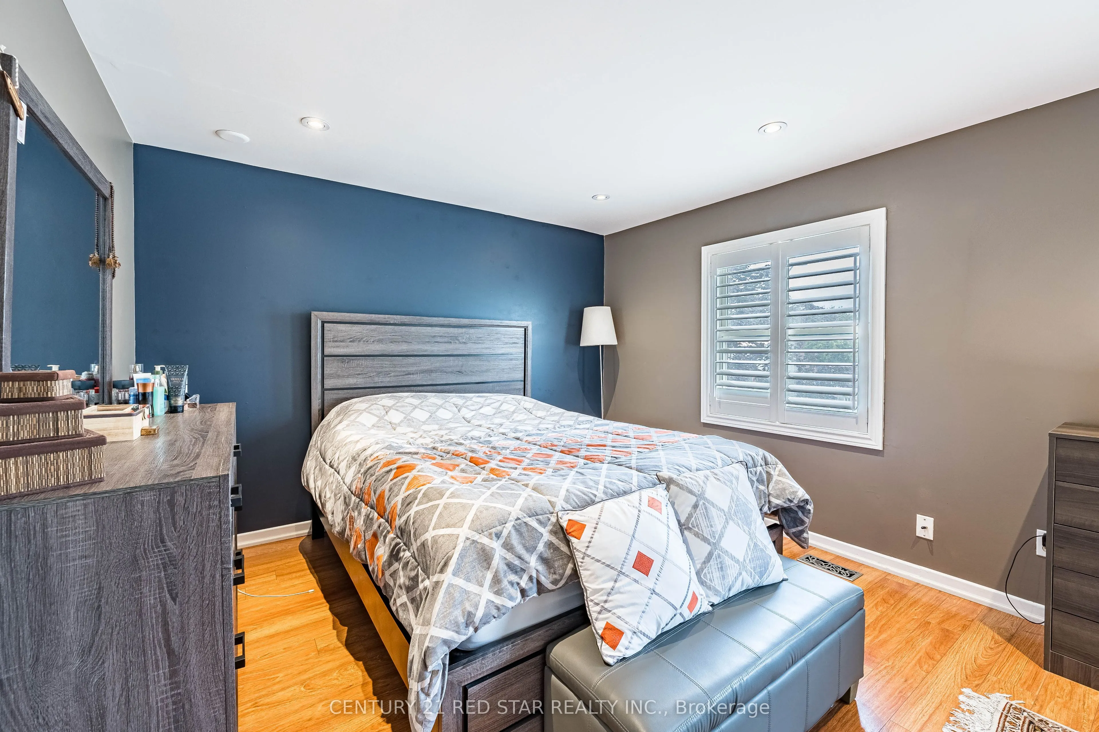 266 Simonston Boulevard #19