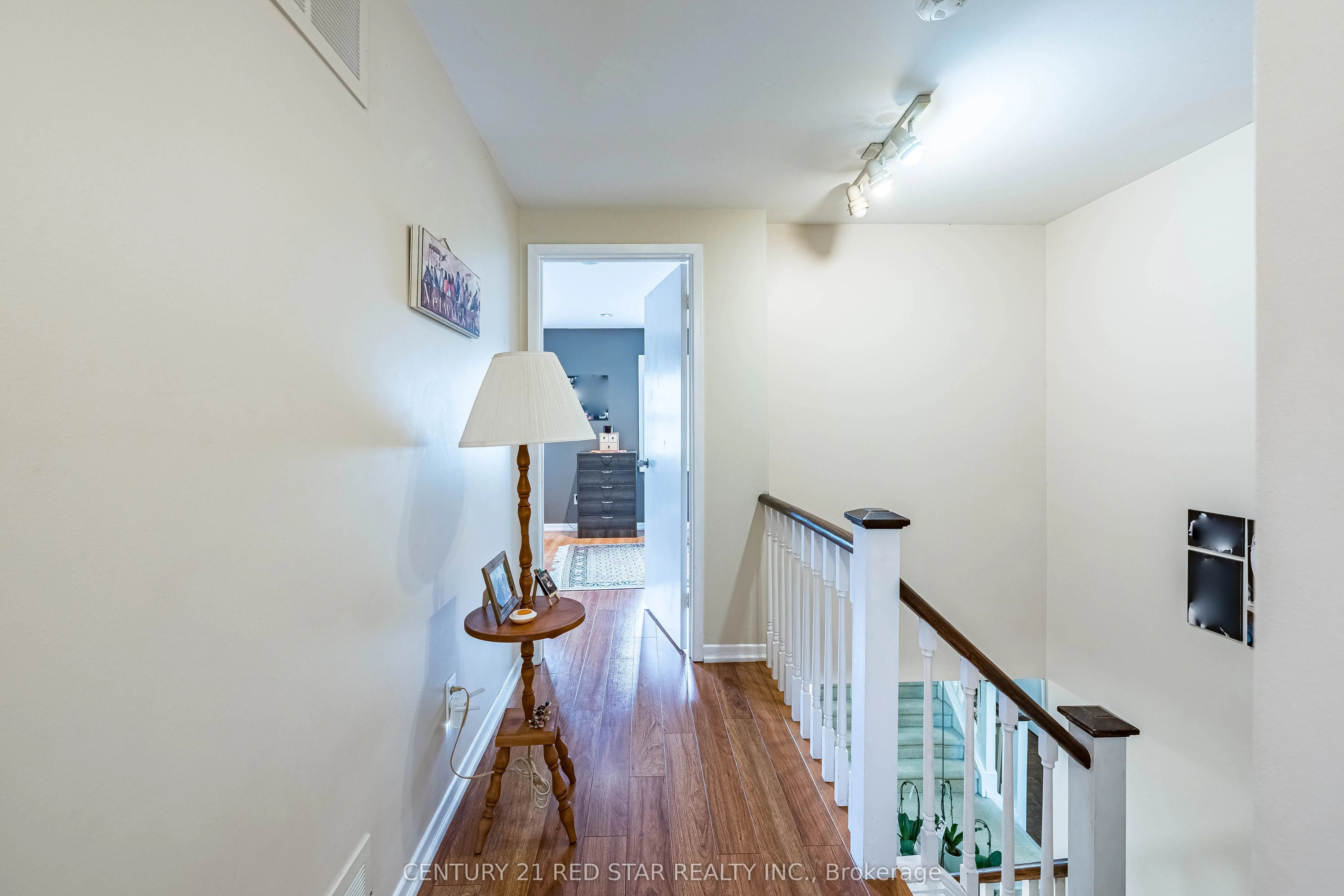 266 Simonston Boulevard #19