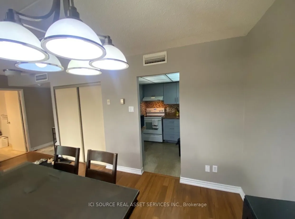 249 Major Mackenzie Drive E #204