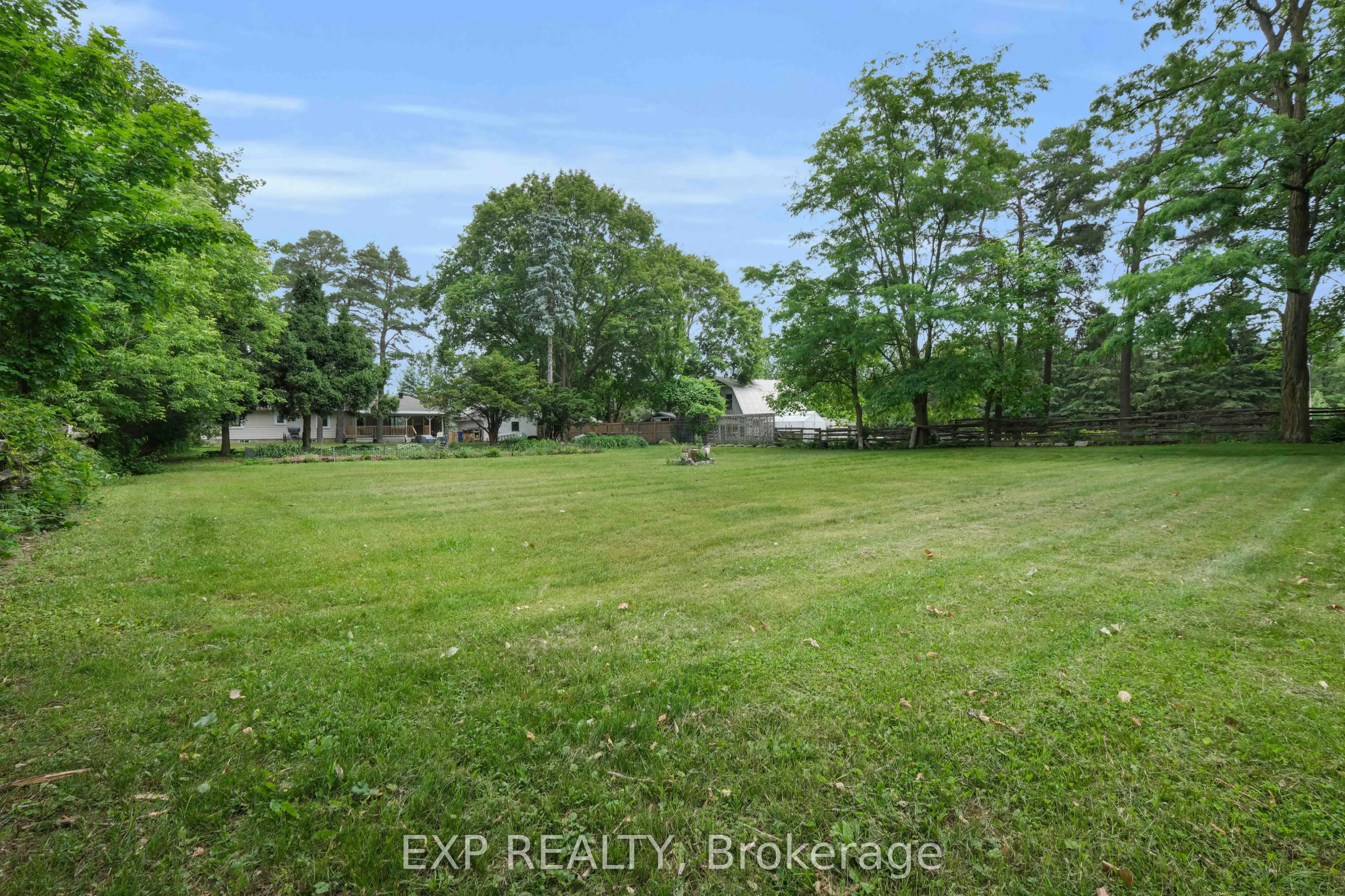 5373 Aurora Road