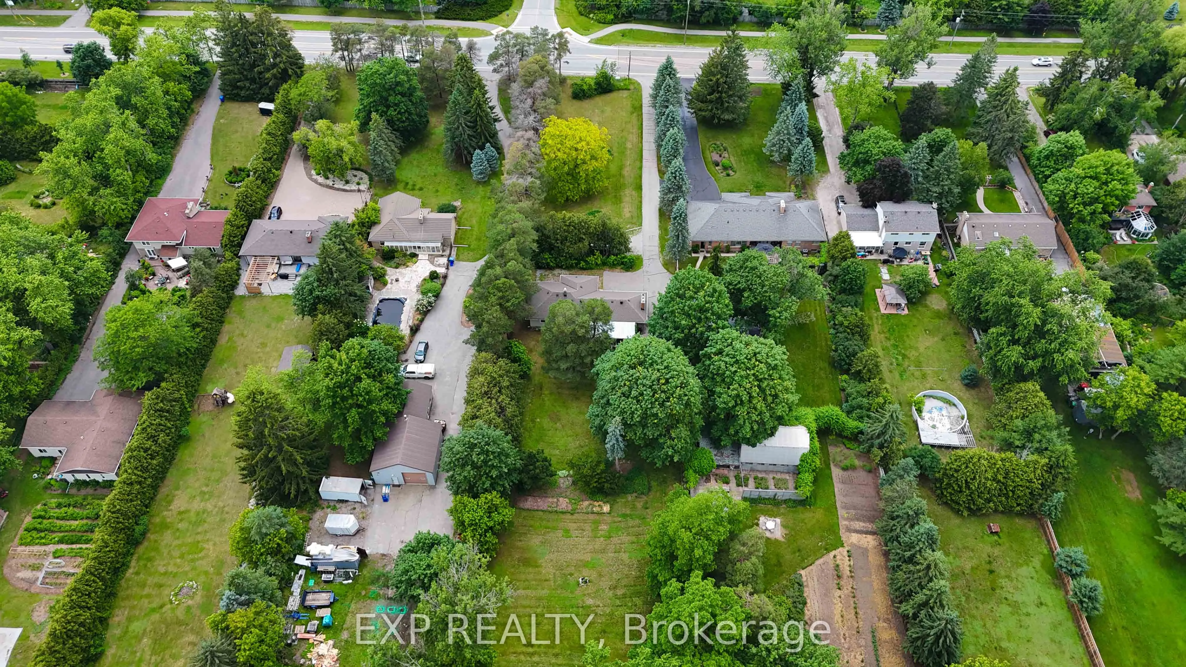 5373 Aurora Road