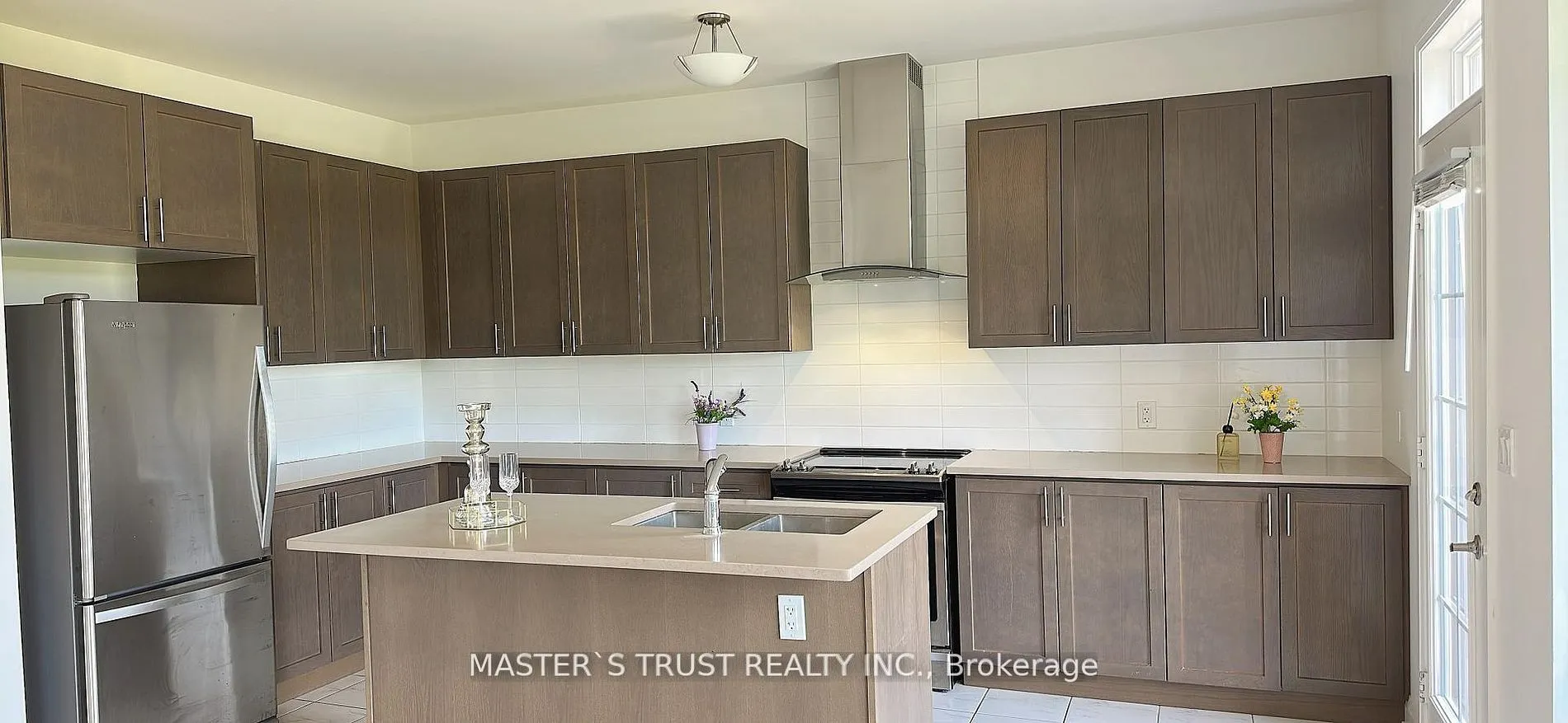 102 Frank Kelly Drive
