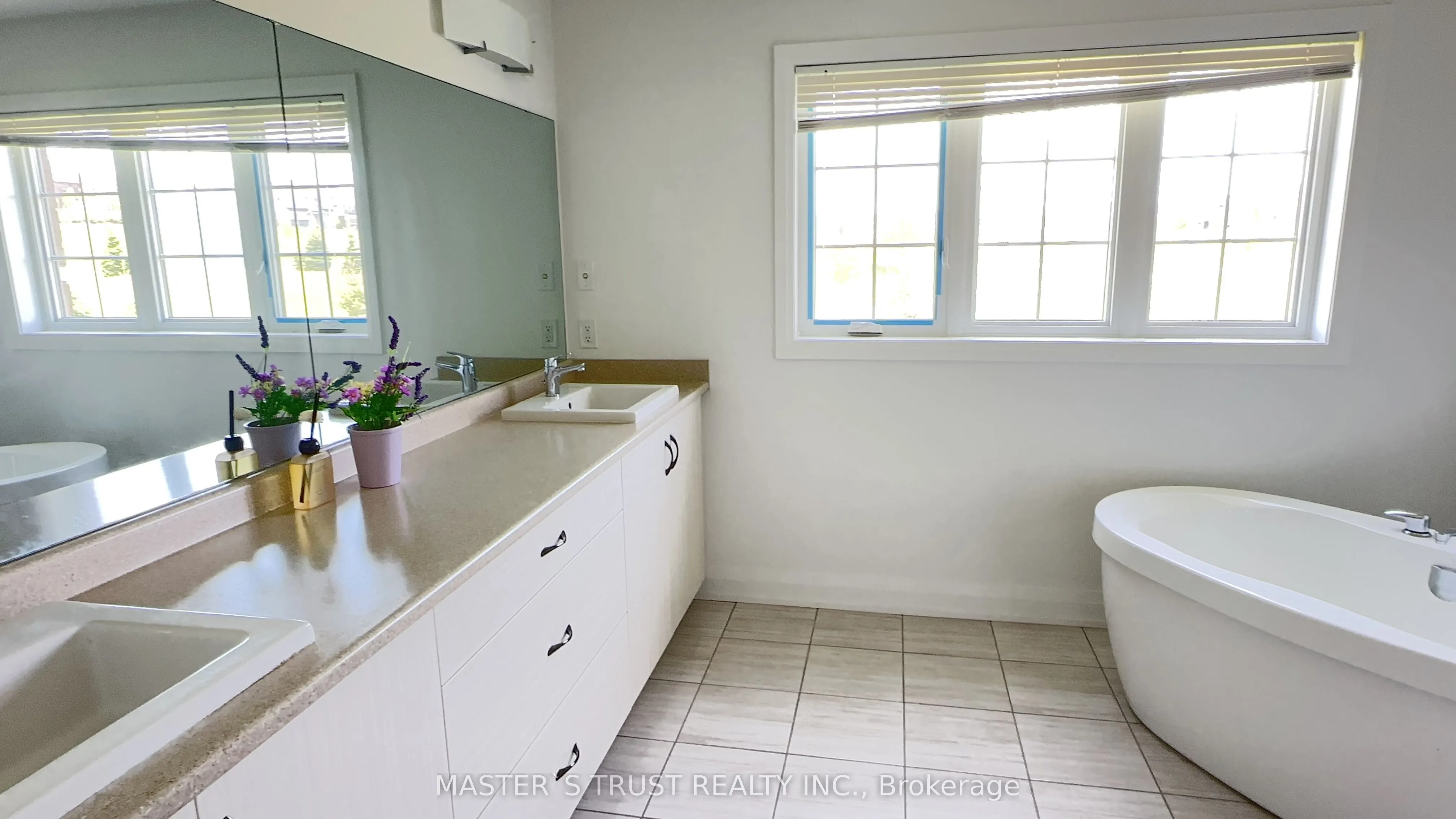 102 Frank Kelly Drive
