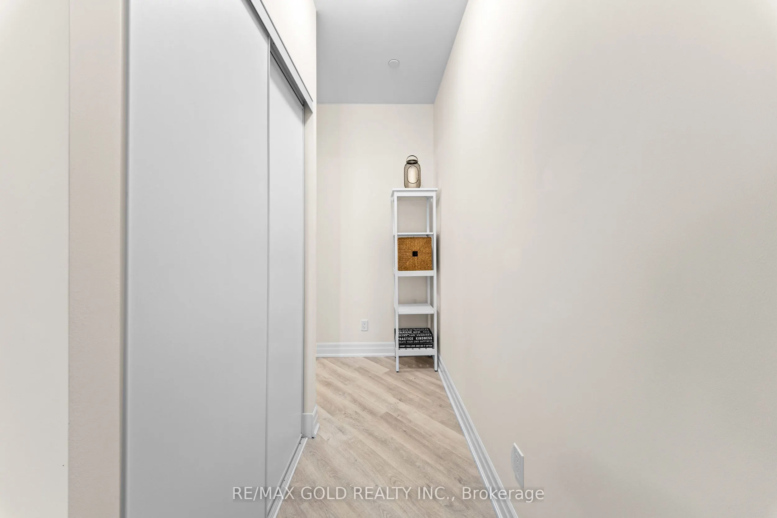 9075 Jane Street #618