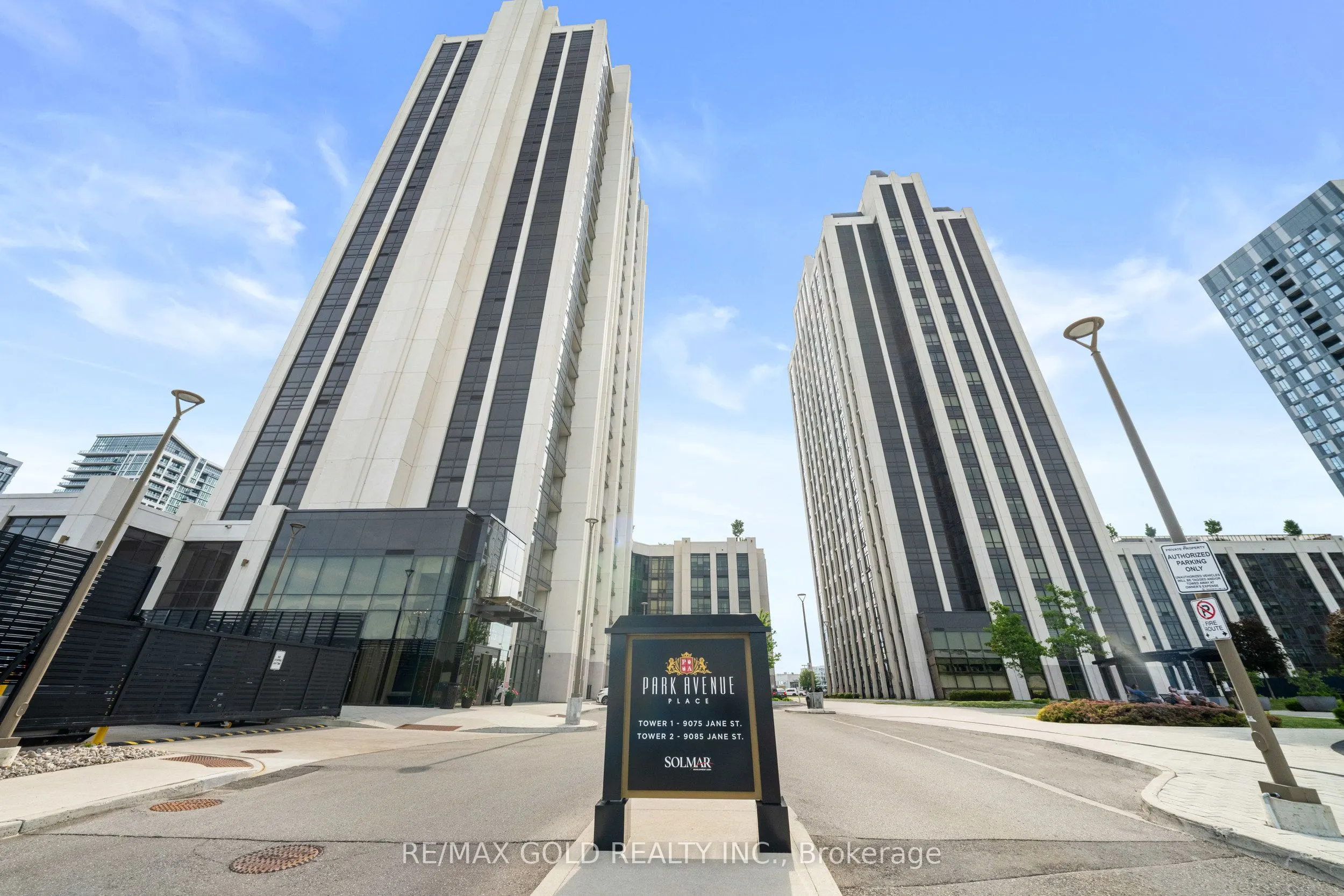 9075 Jane Street #618