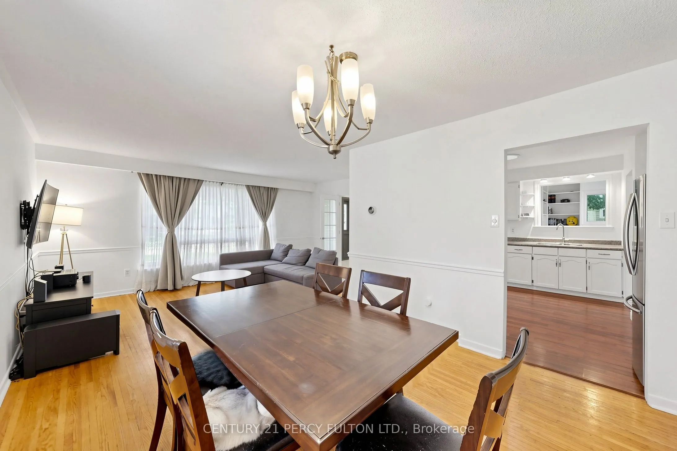 10 Devins Drive