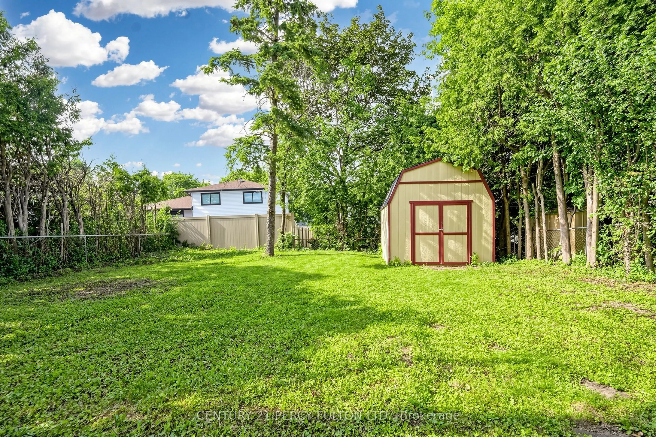 10 Devins Drive