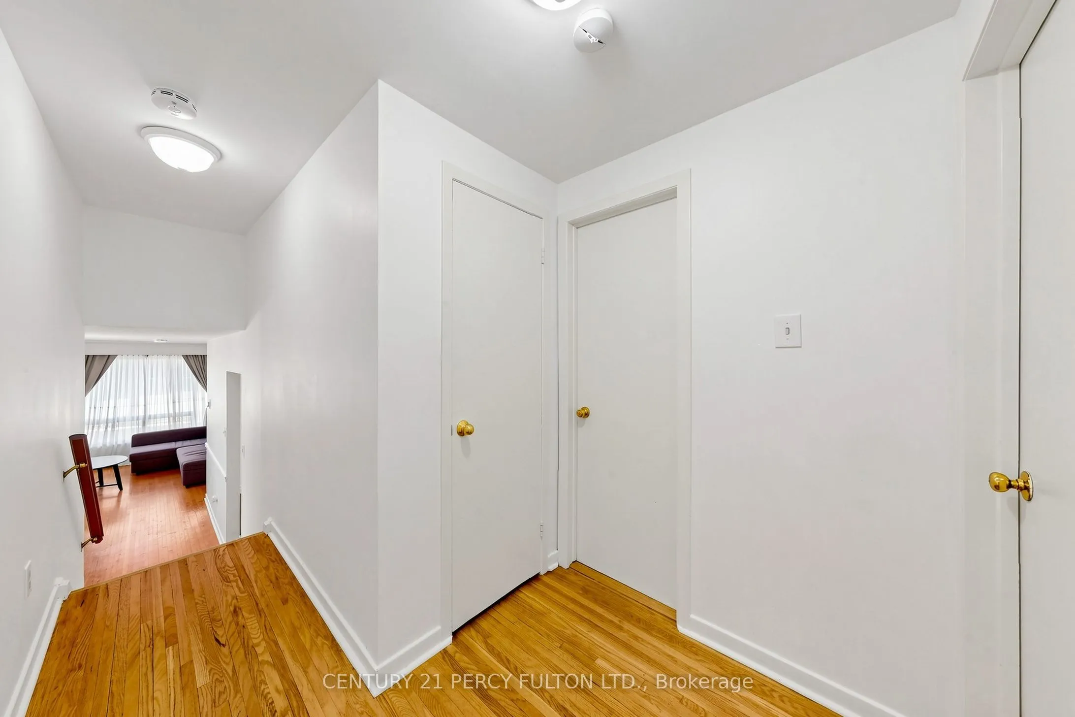 10 Devins Drive