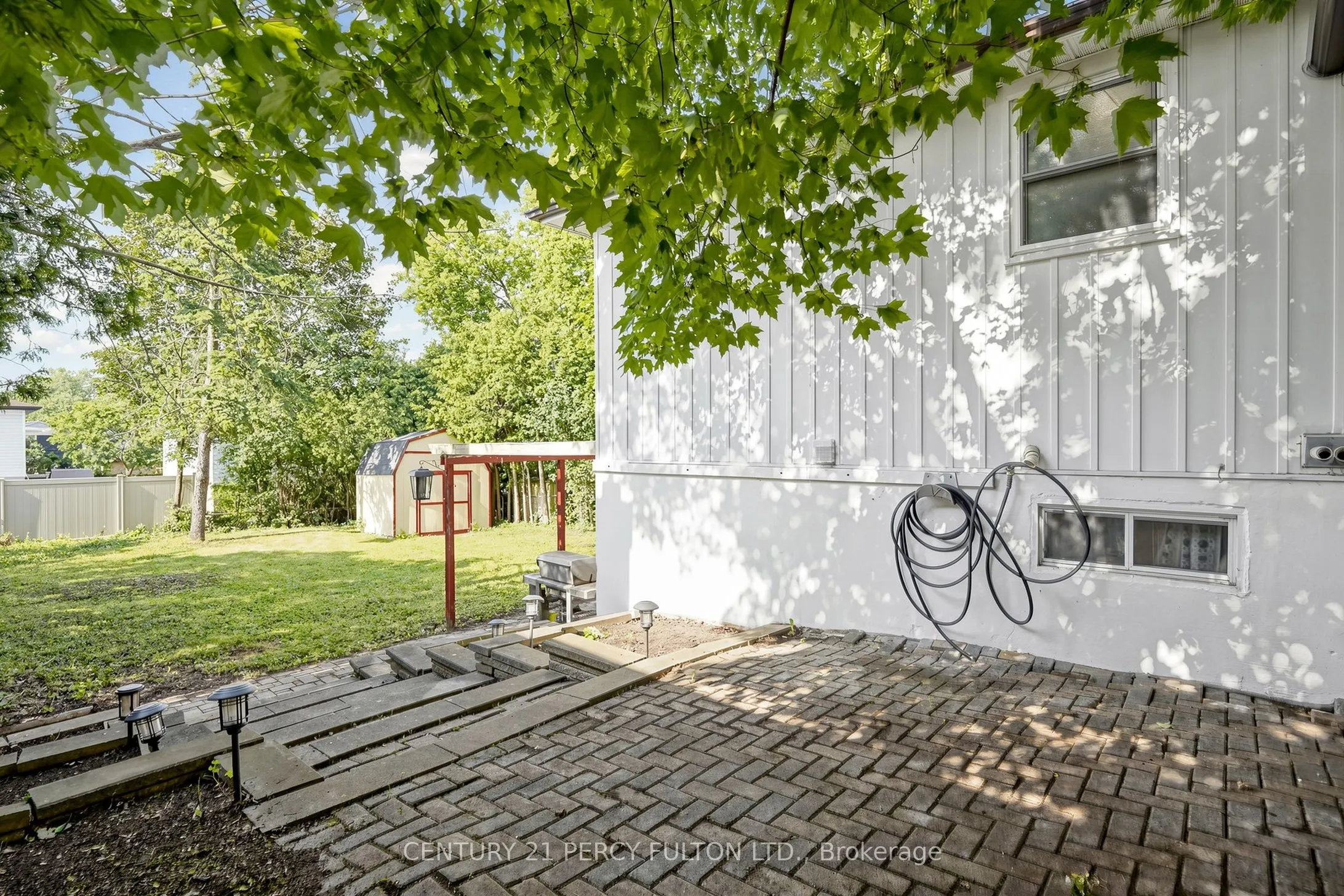 10 Devins Drive