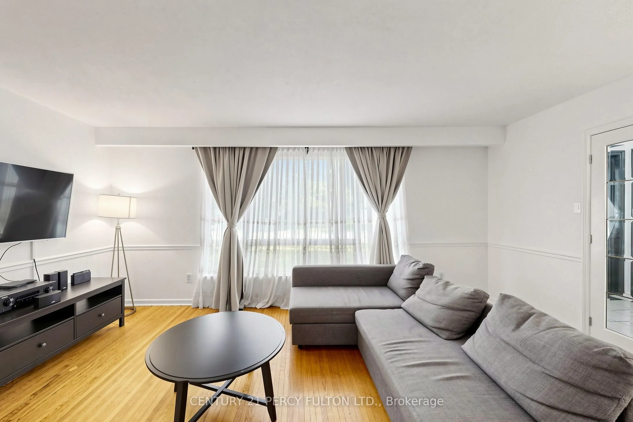 10 Devins Drive