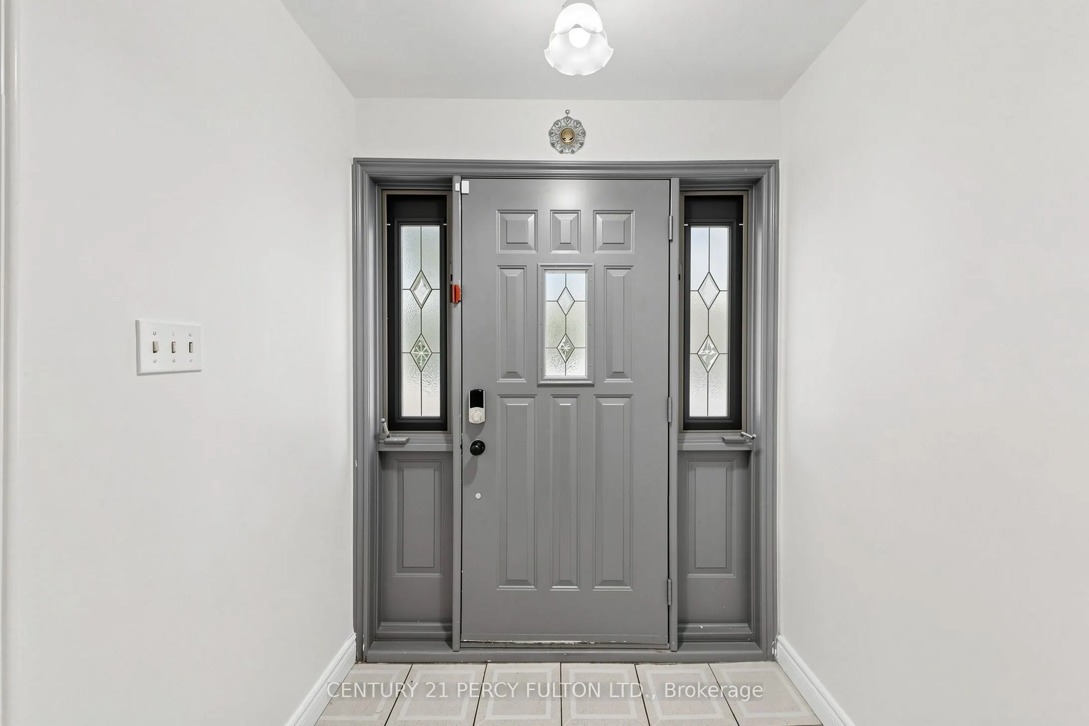 10 Devins Drive