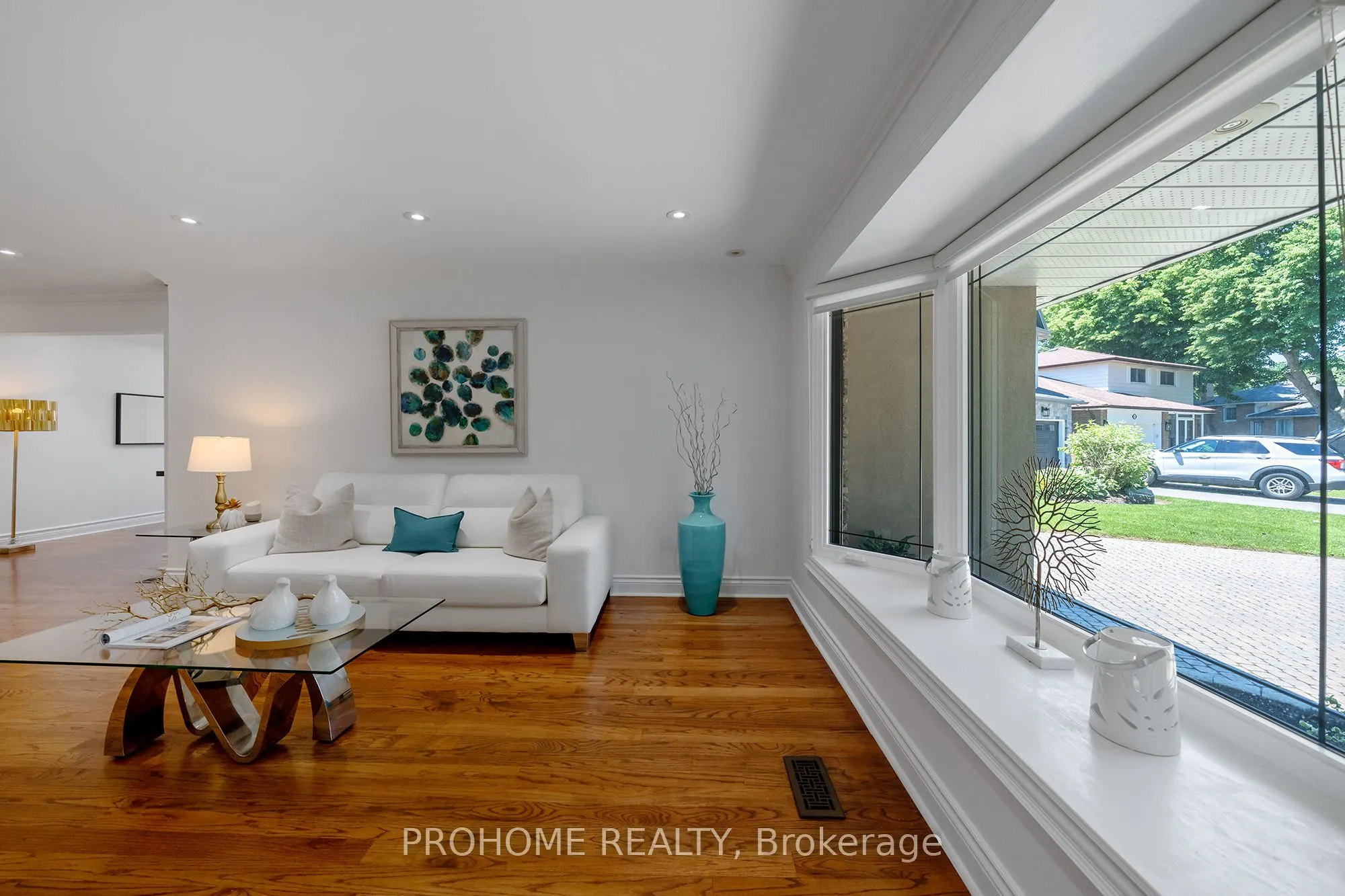16 Tuscay Court