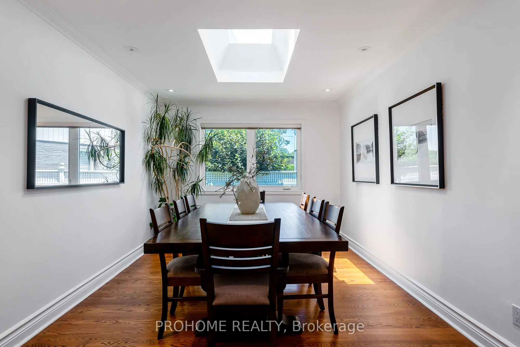 16 Tuscay Court