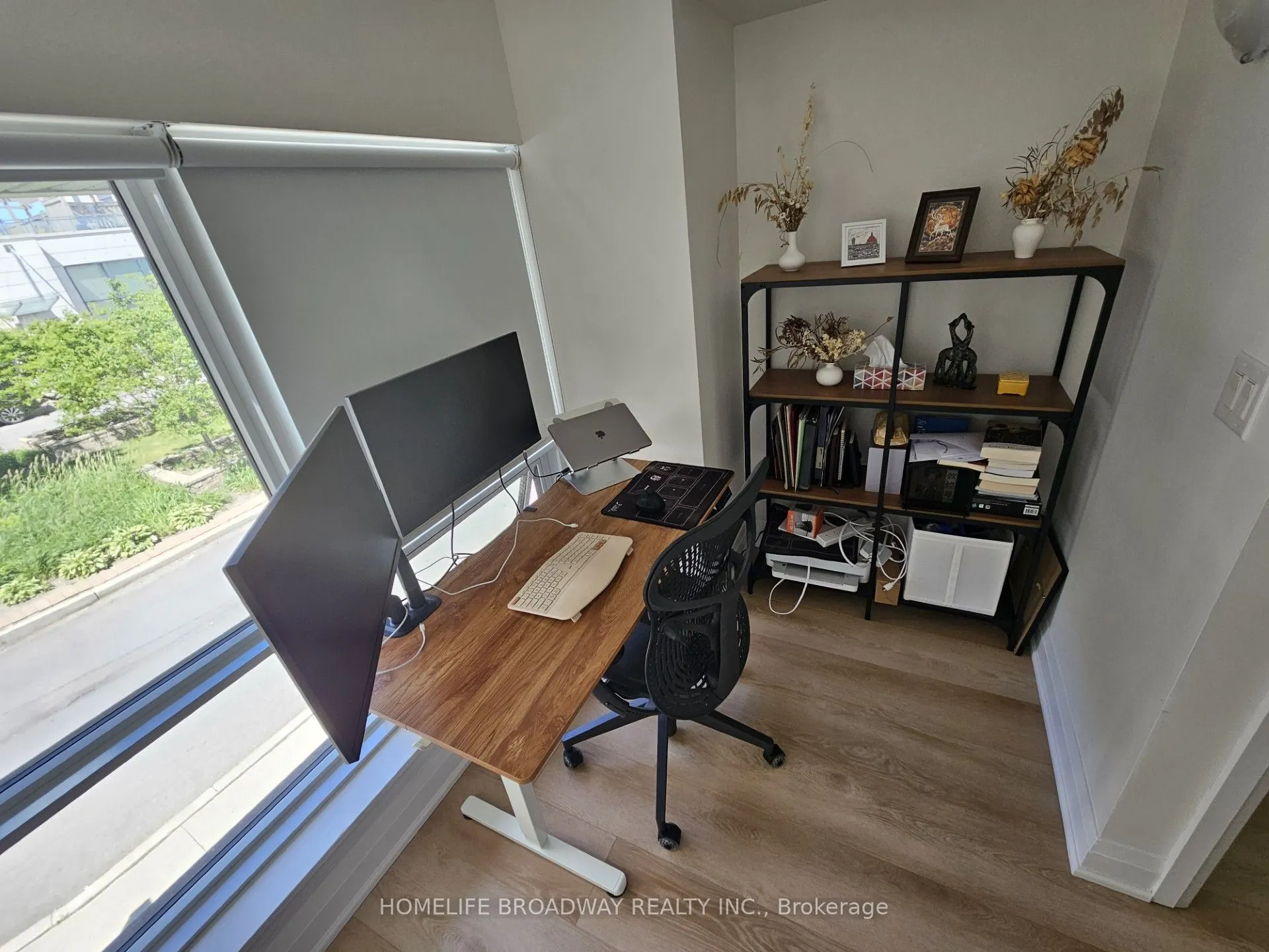 24 Woodstream Boulevard #112