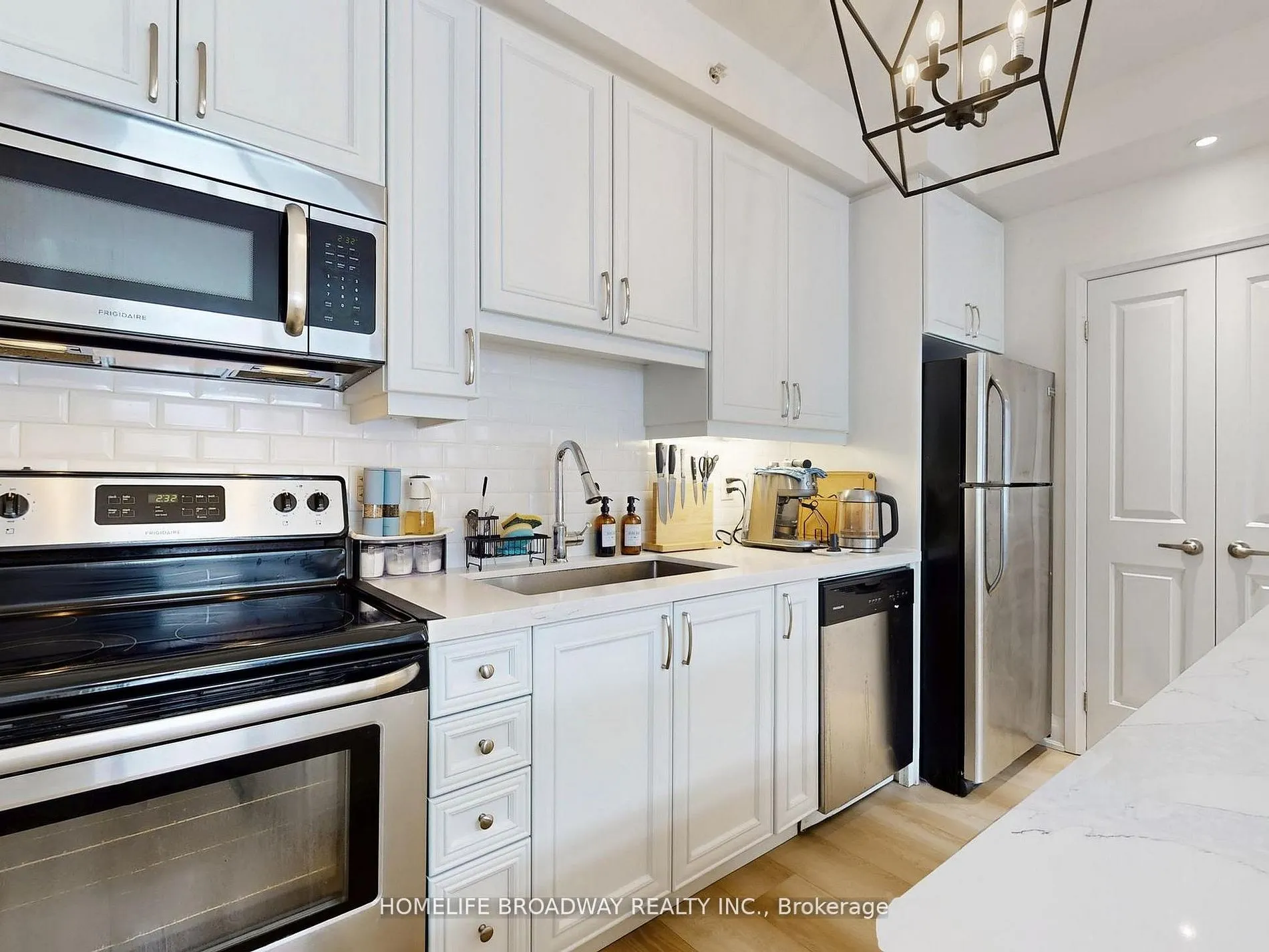 24 Woodstream Boulevard #112