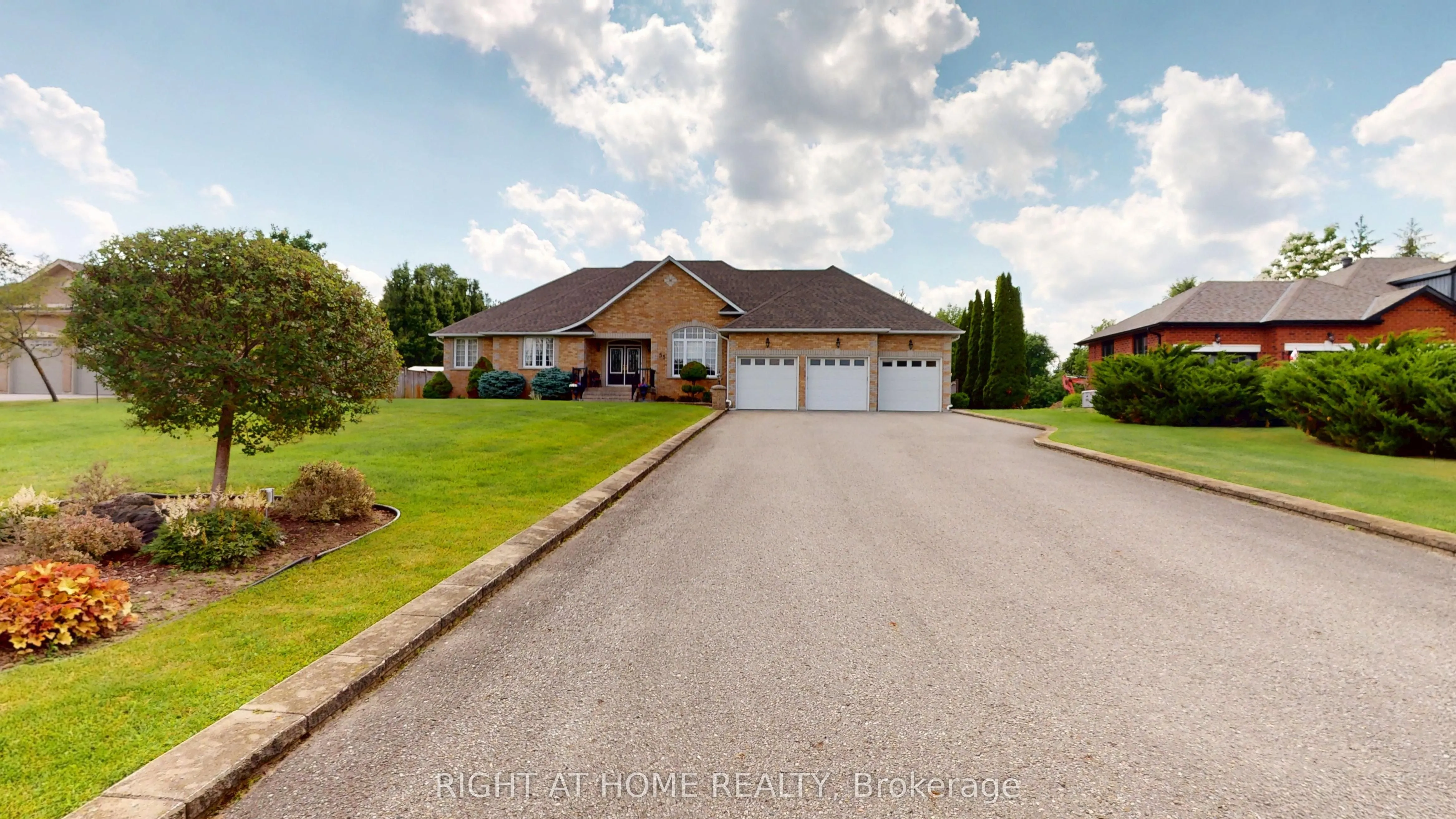 35 Golfview Boulevard