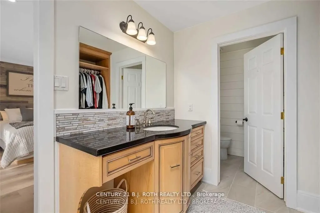 3274 Liah Lane