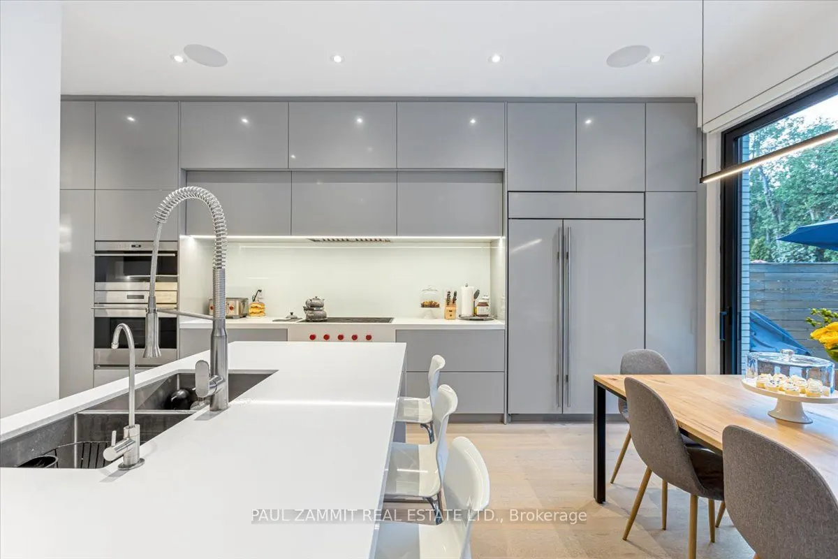 14 Rothsay Road