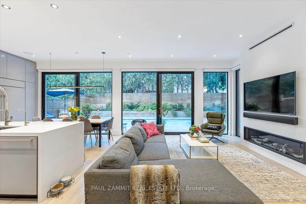14 Rothsay Road