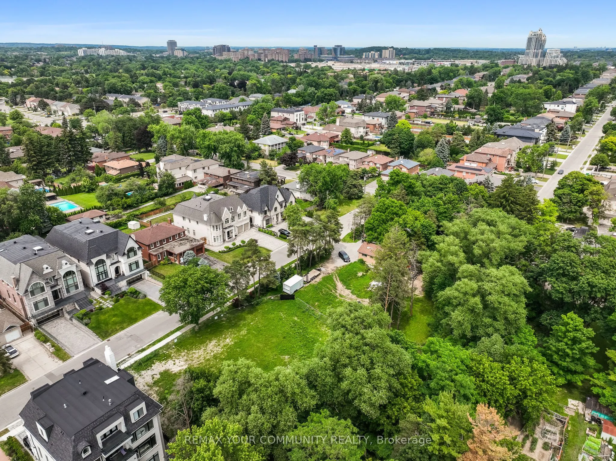 7 Birch Avenue W