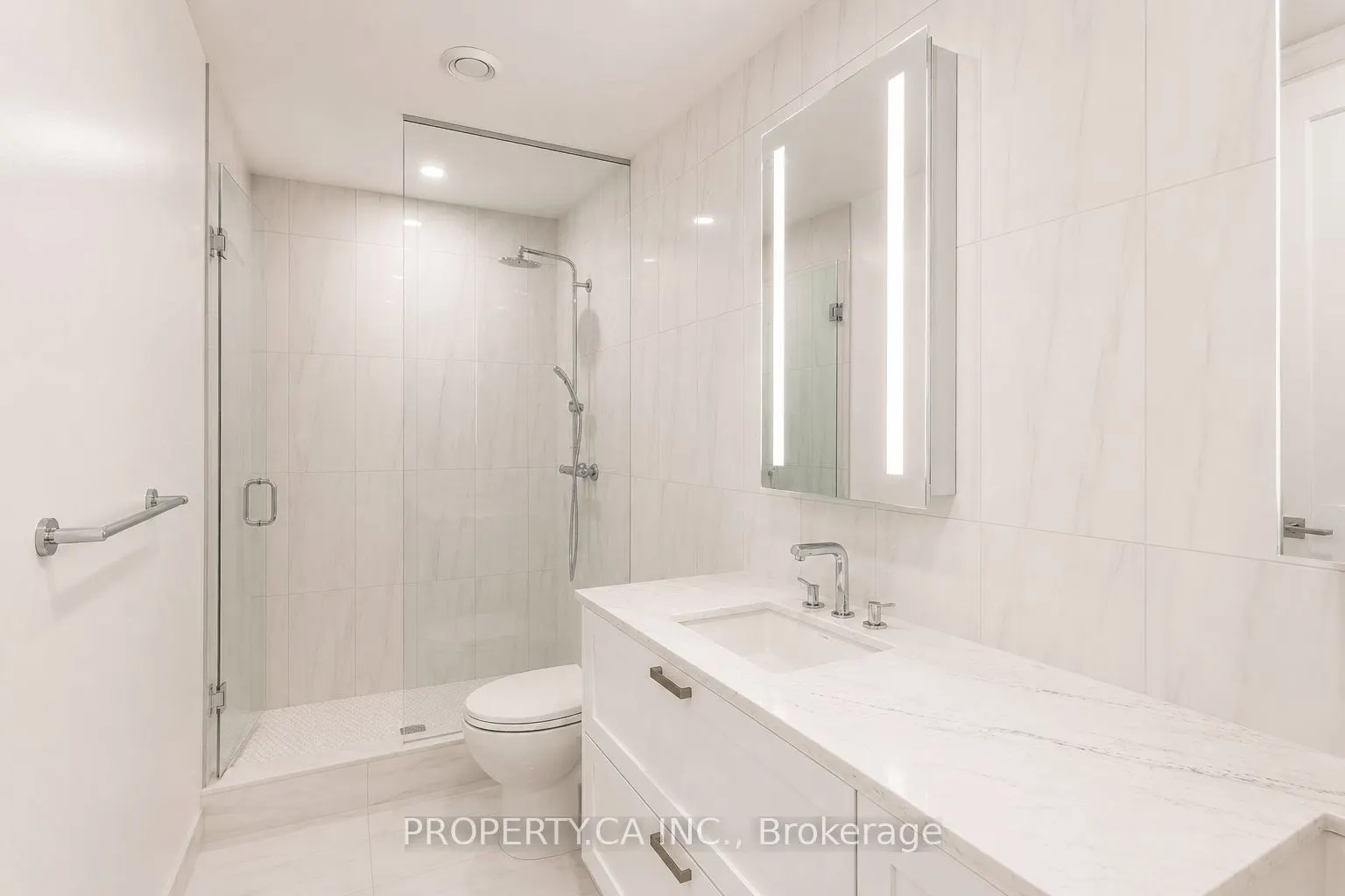 399 Royal Orchard Boulevard #422