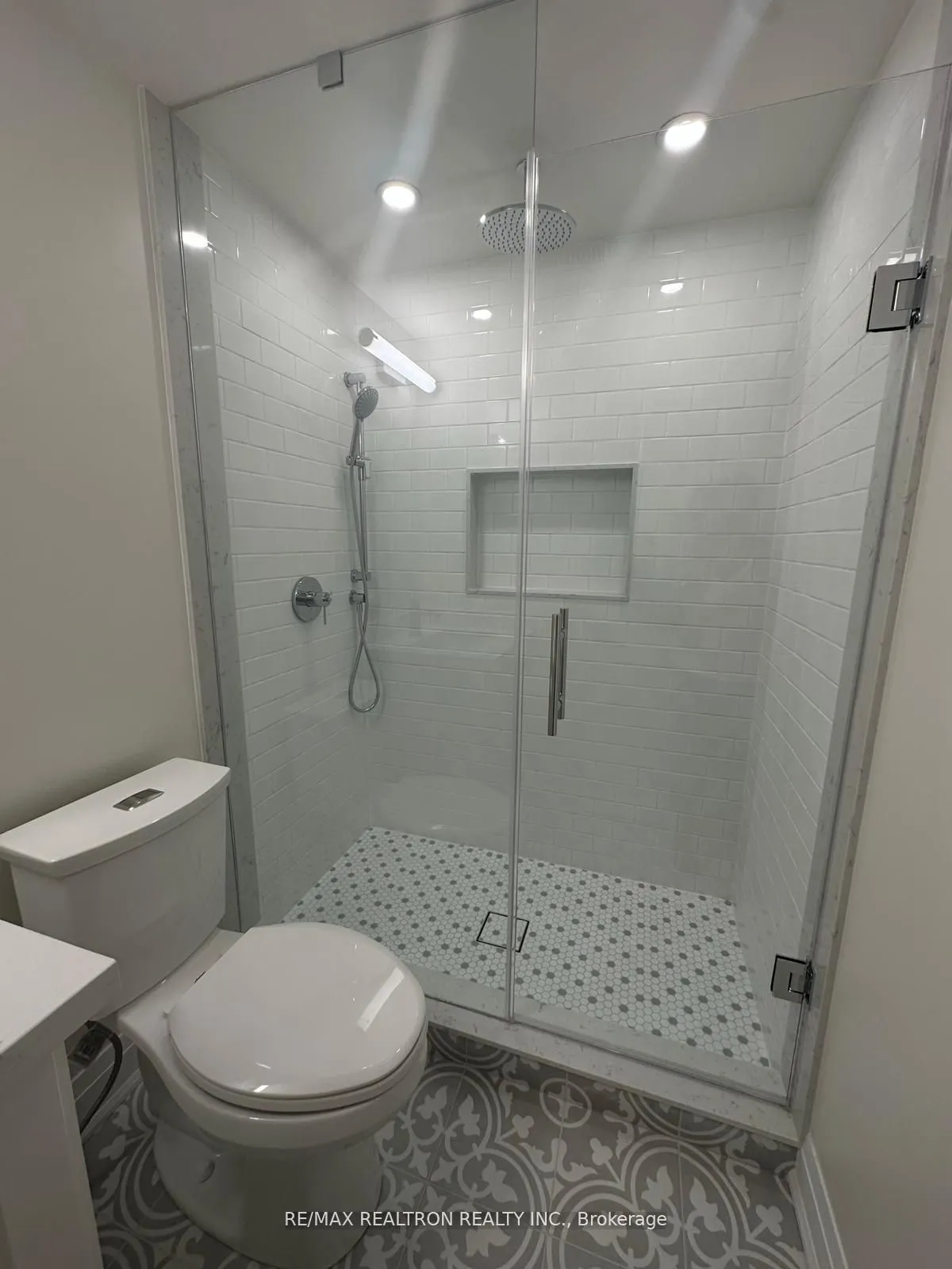 5 Elderslie Crescent #Bsmnt