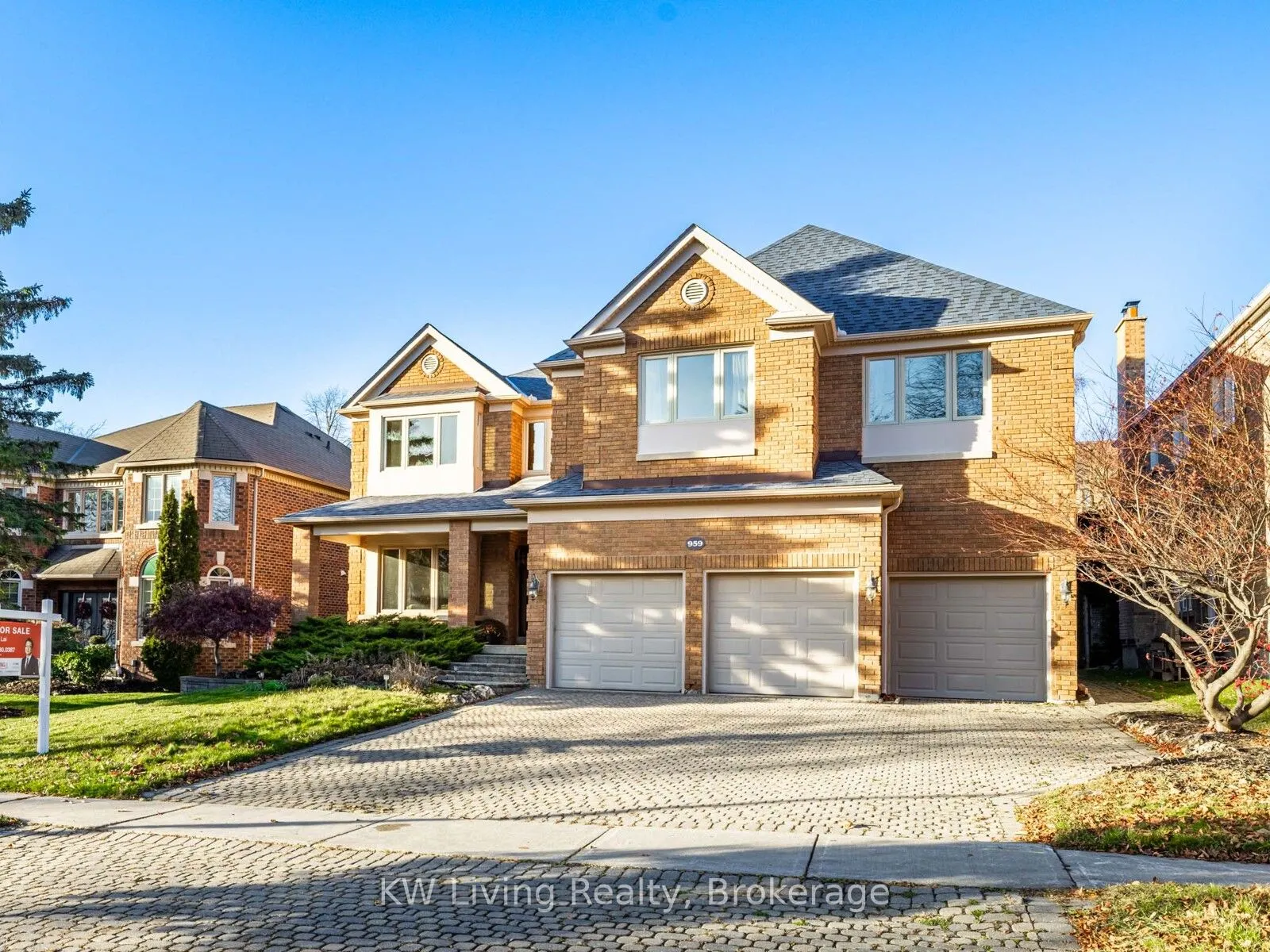 959 Lockwood Circle