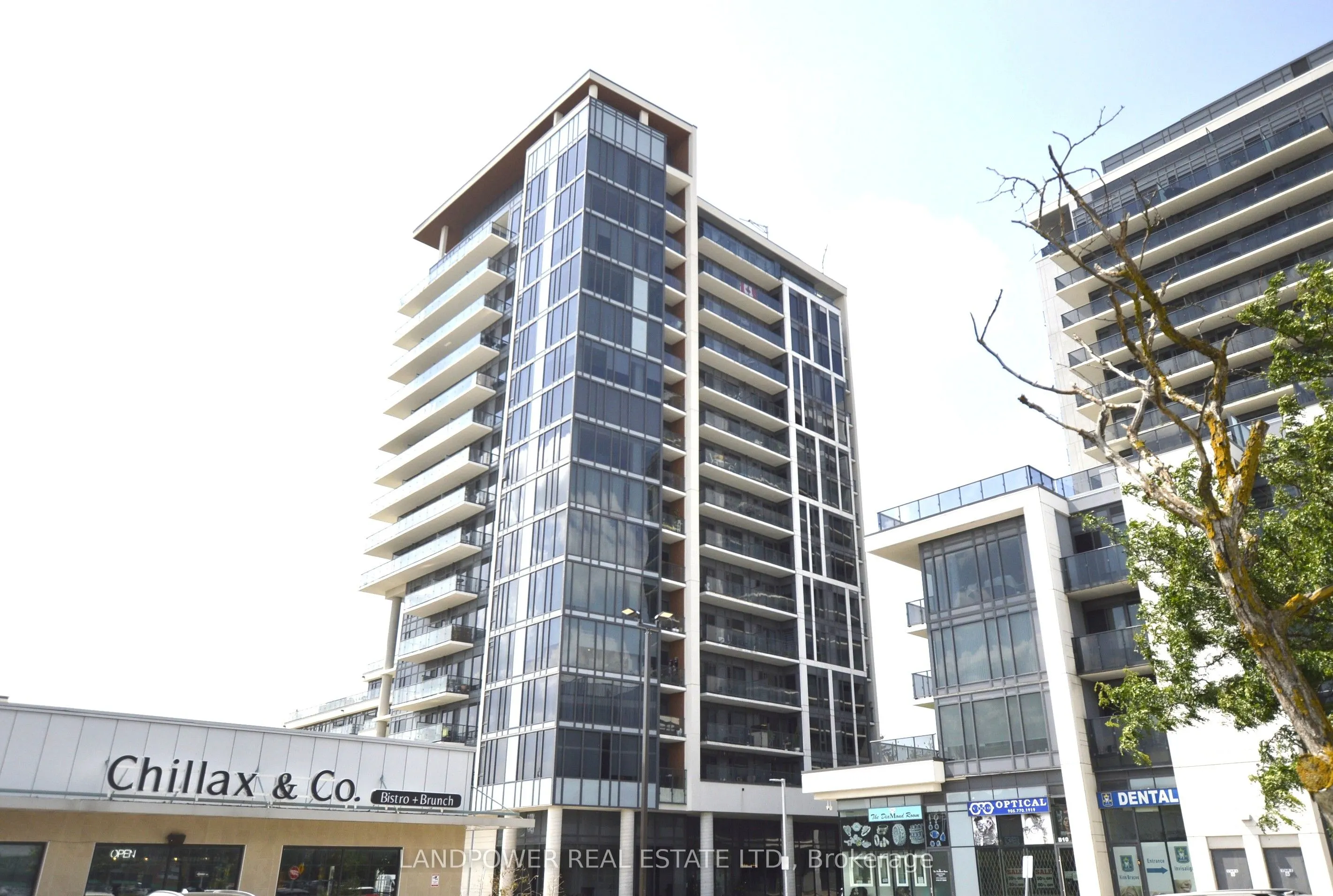 9618 Yonge Street #220