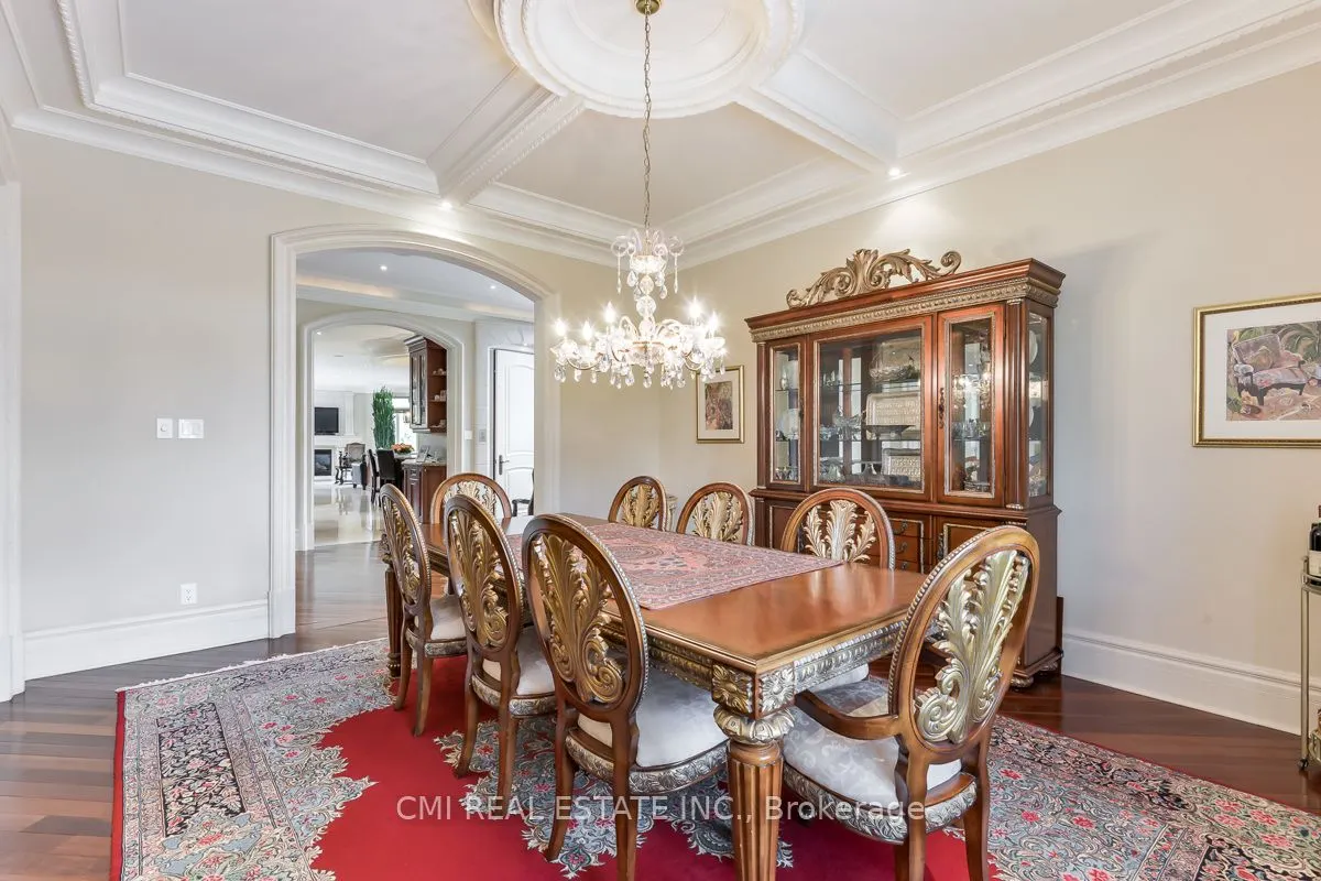 776 Woodland Acres Crescent