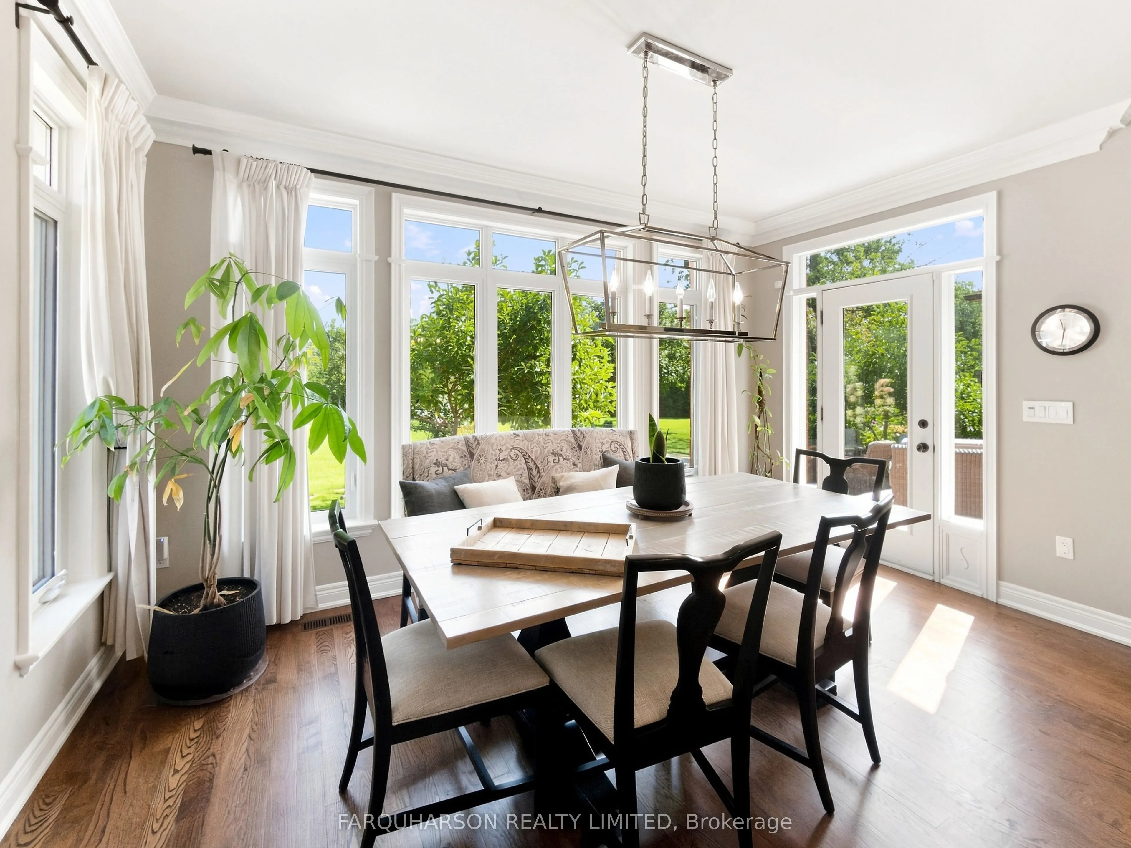 10 Earl Cook Drive