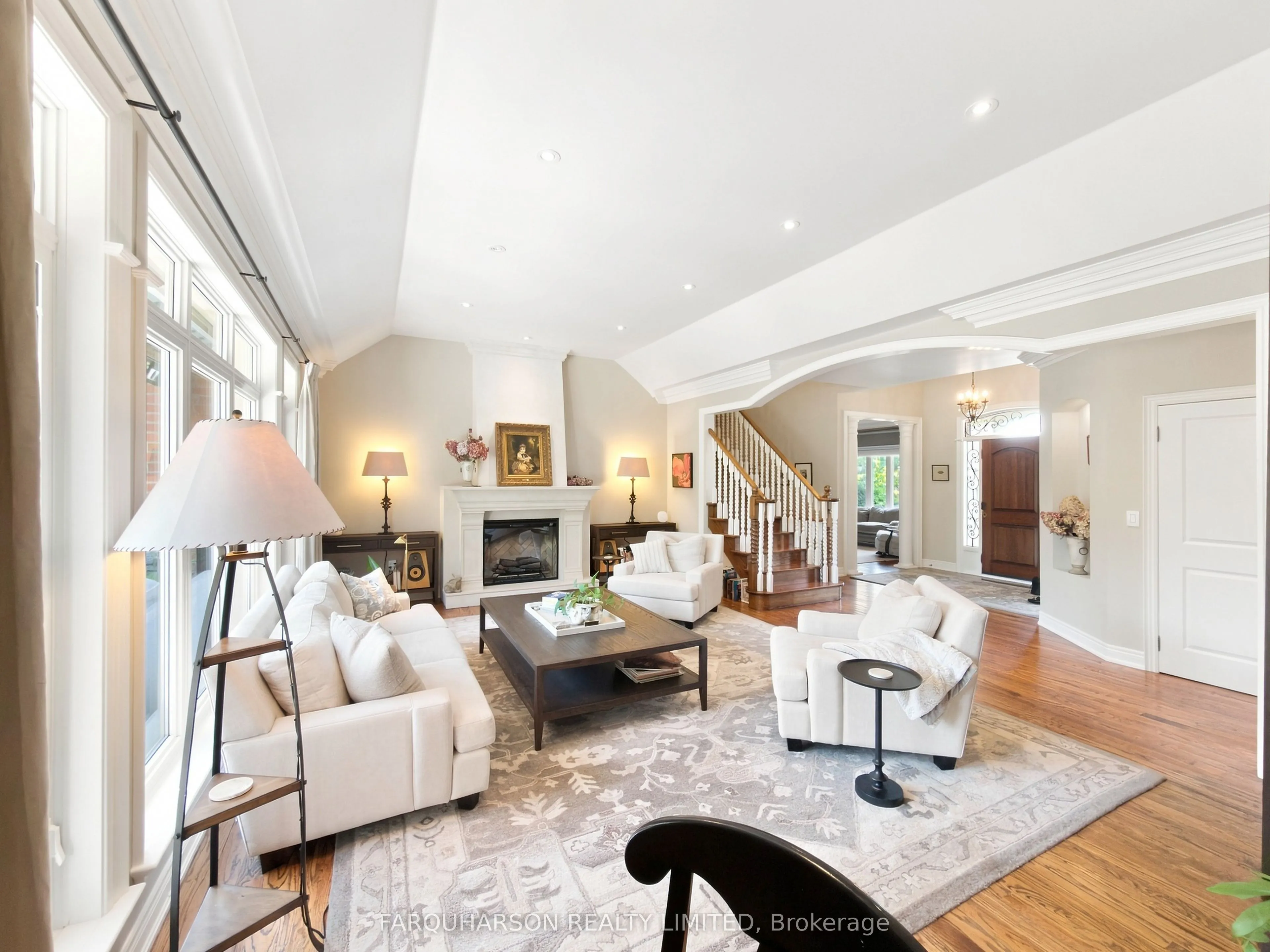 10 Earl Cook Drive