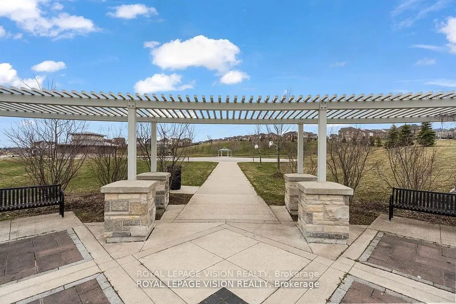 41 Treetops Boulevard