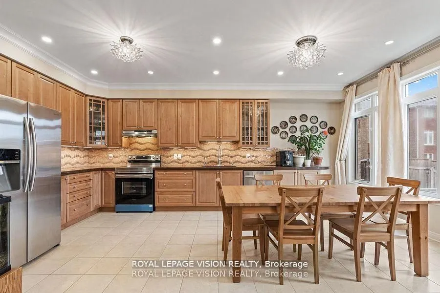 41 Treetops Boulevard