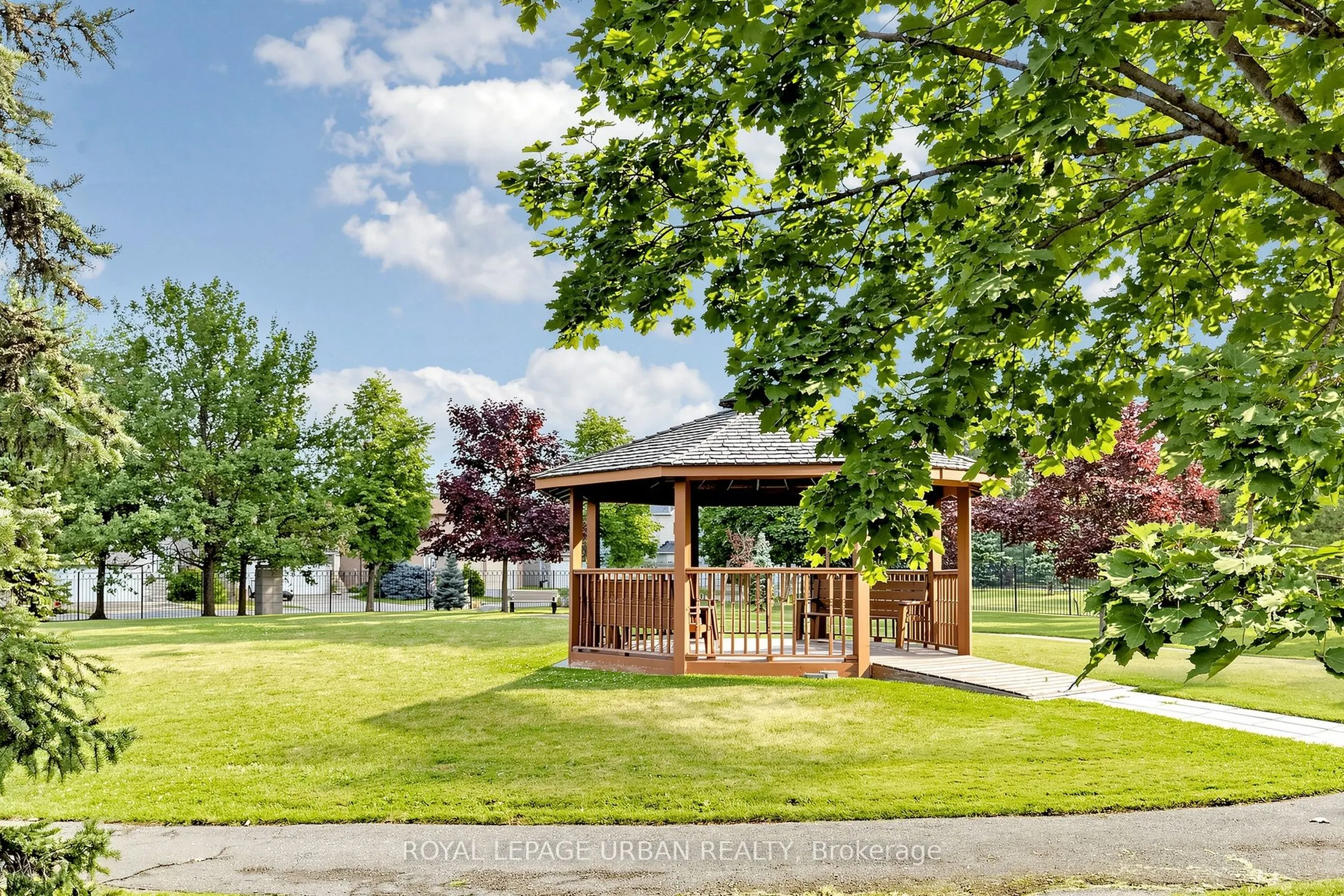 11 Townsgate Drive #110