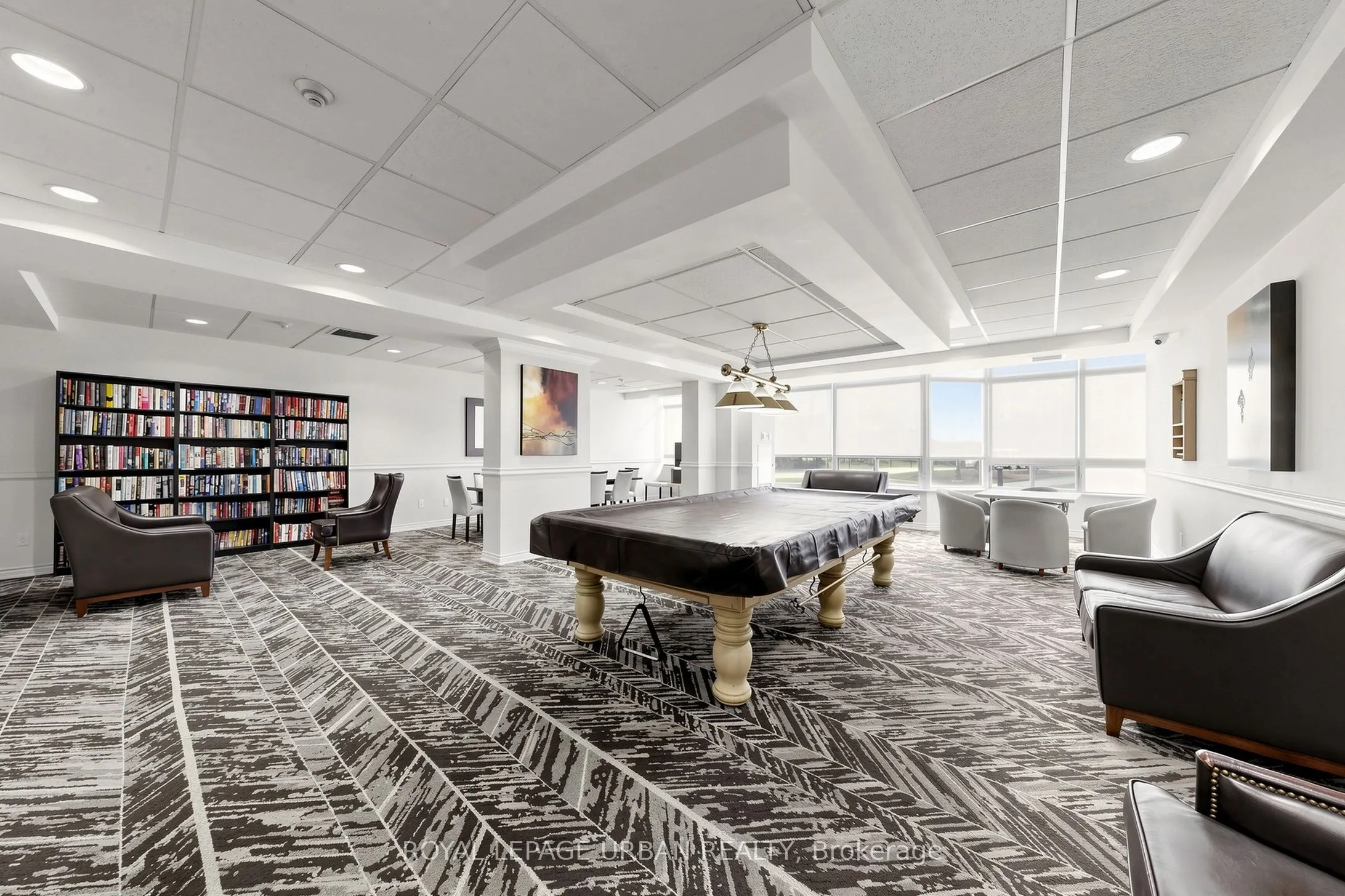 11 Townsgate Drive #110