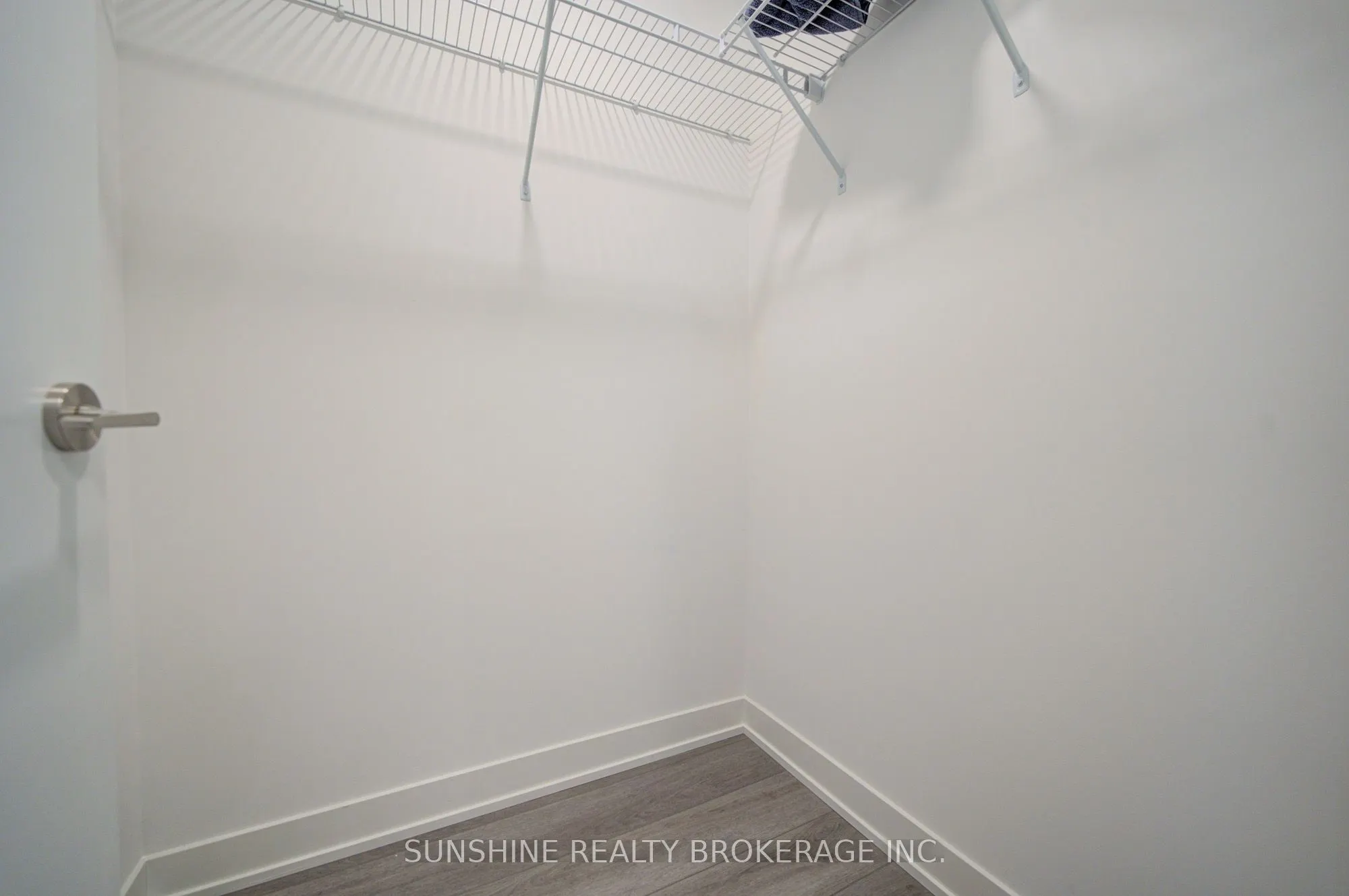 38 Simcoe Promenade #311