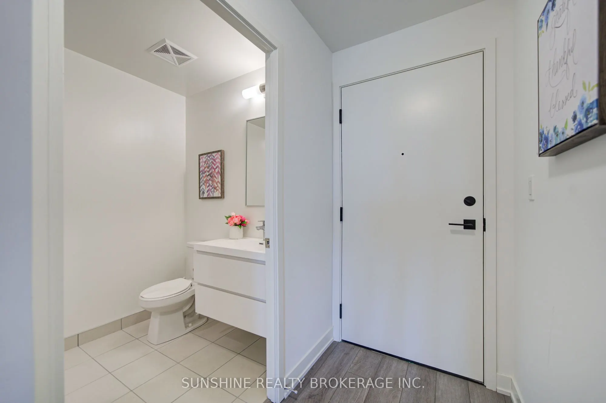 38 Simcoe Promenade #311