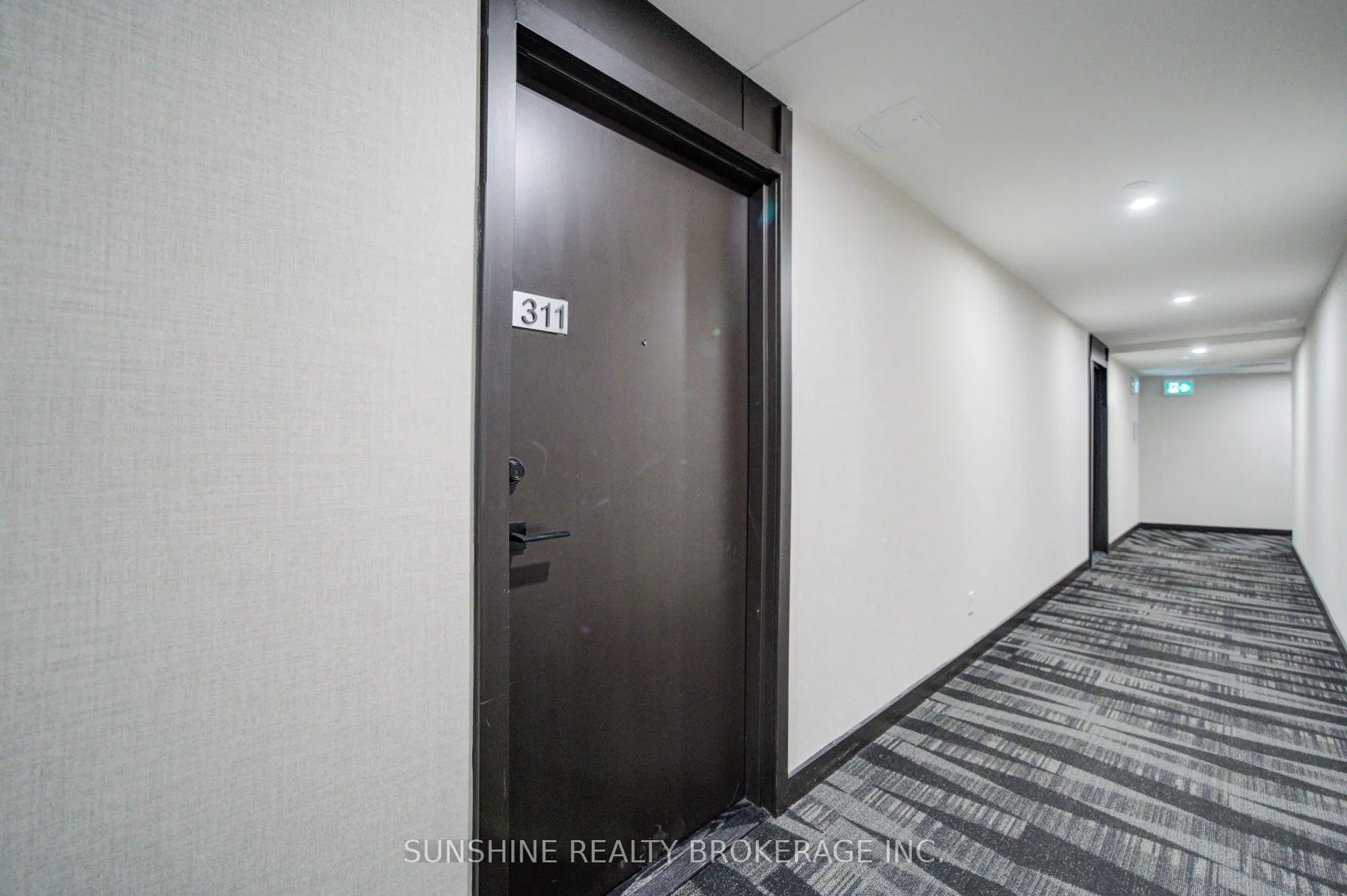 38 Simcoe Promenade #311