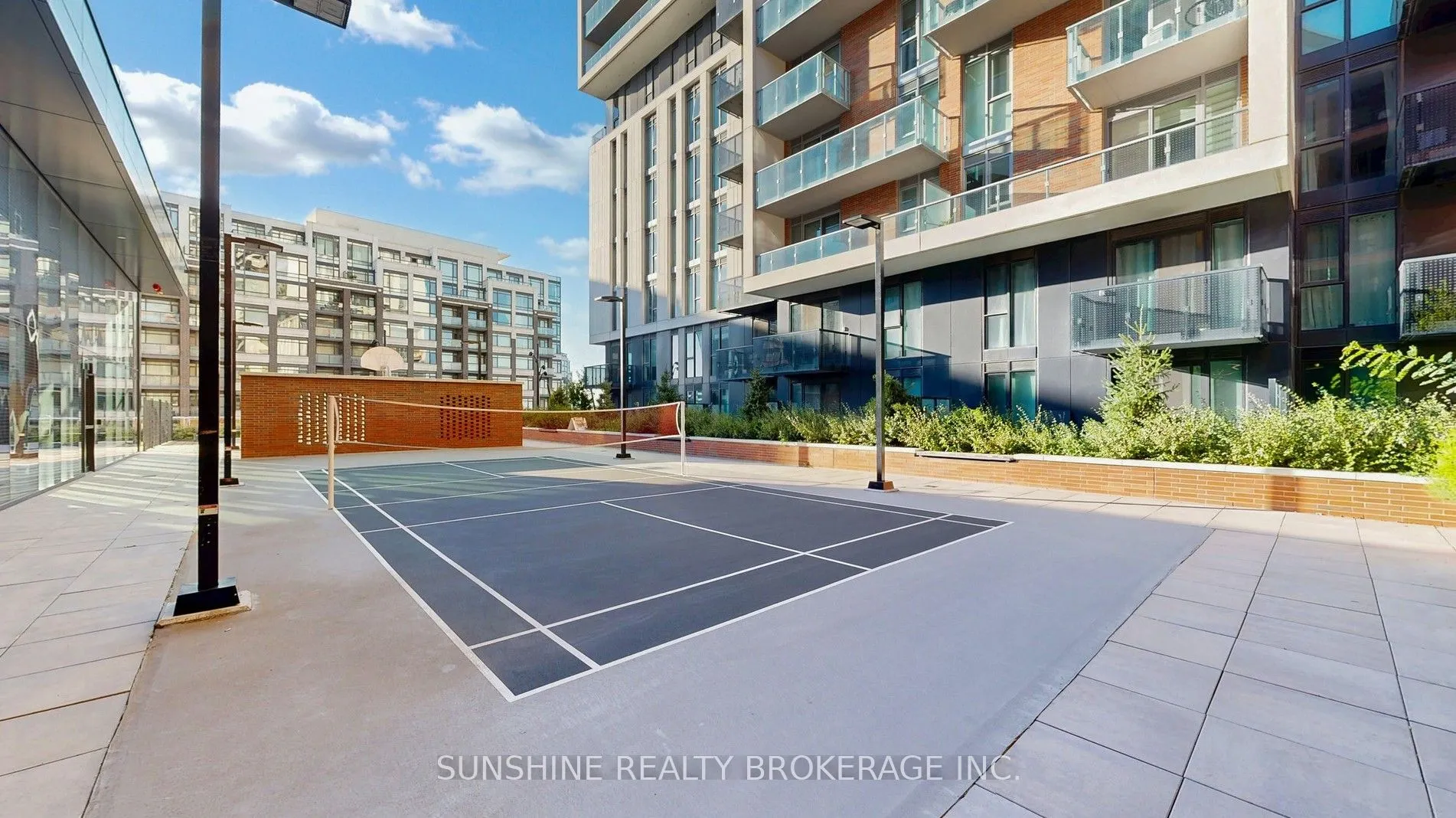38 Simcoe Promenade #311