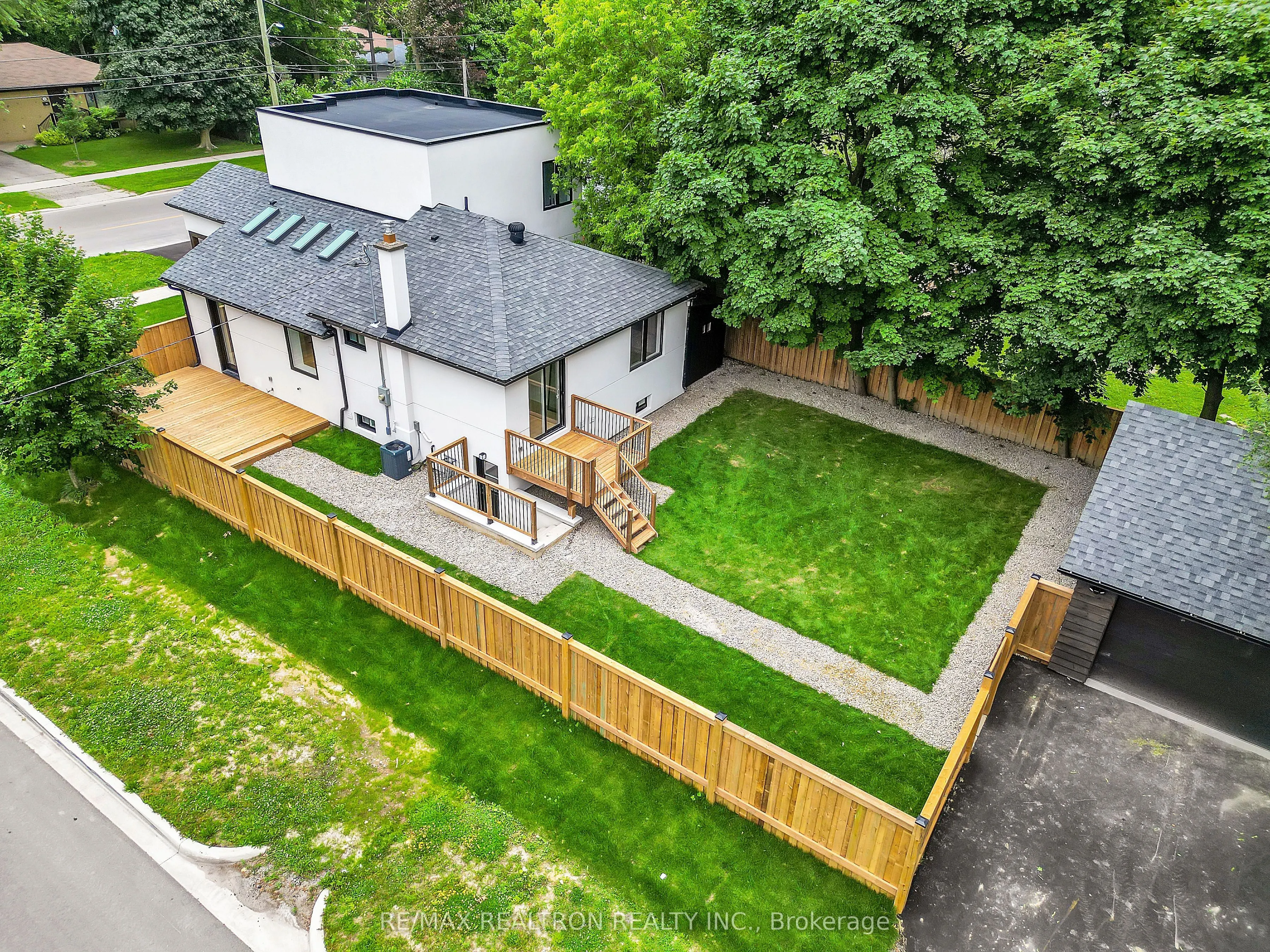 105 Murray Drive