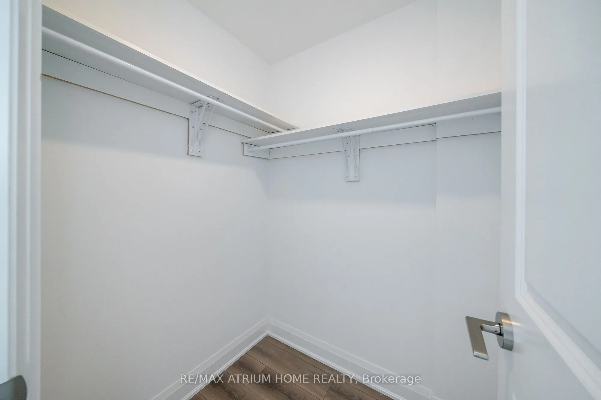 10 Gatineau Drive #1004