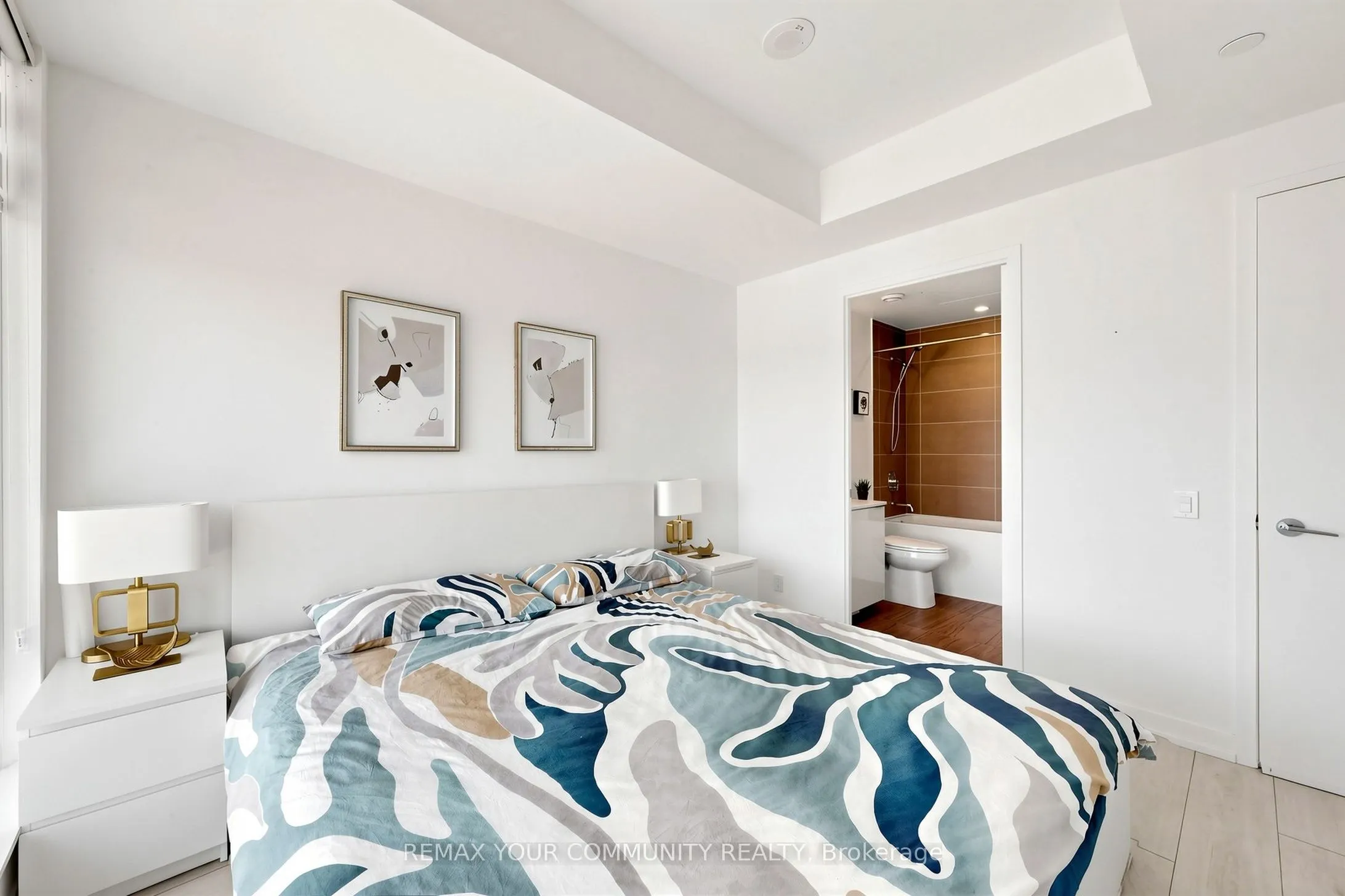 898 Portage Parkway #1503