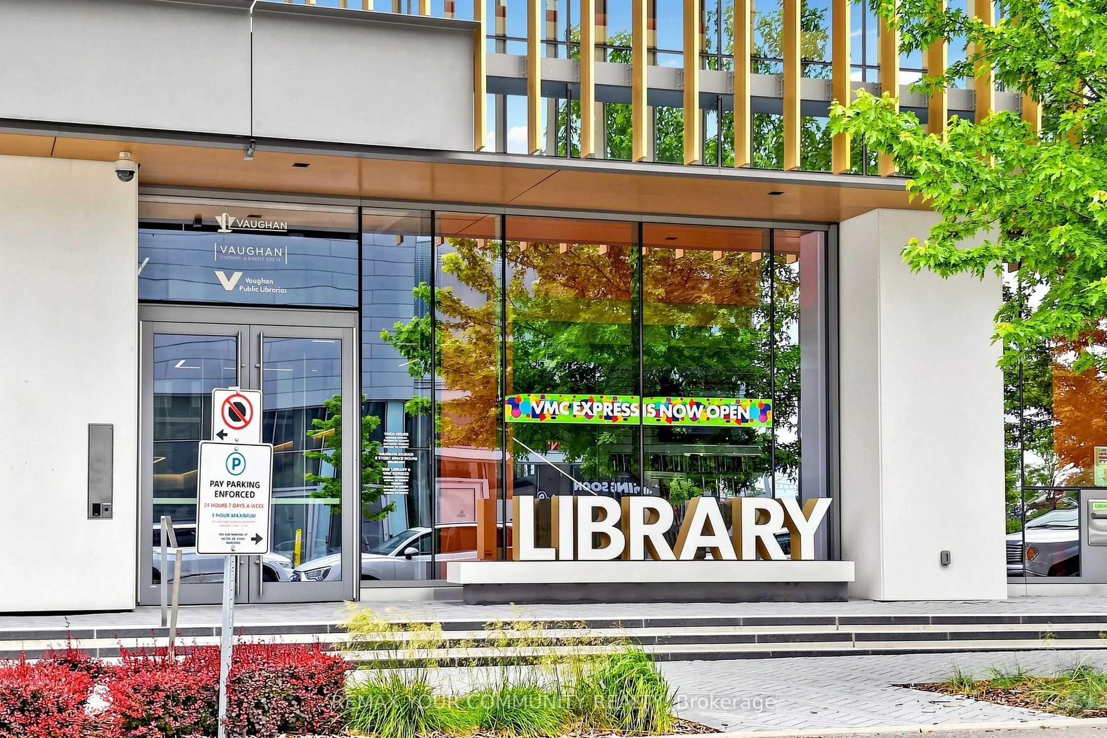 898 Portage Parkway #1503