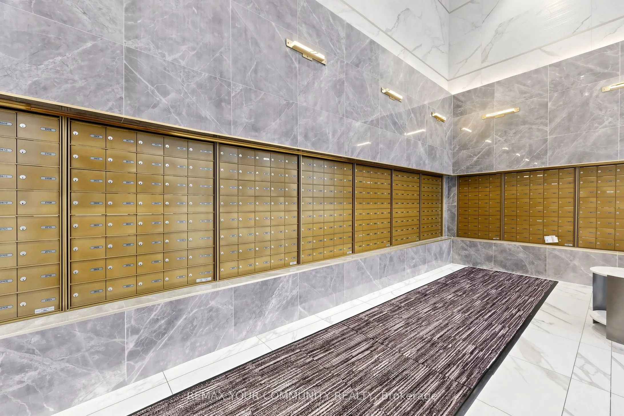 898 Portage Parkway #1503