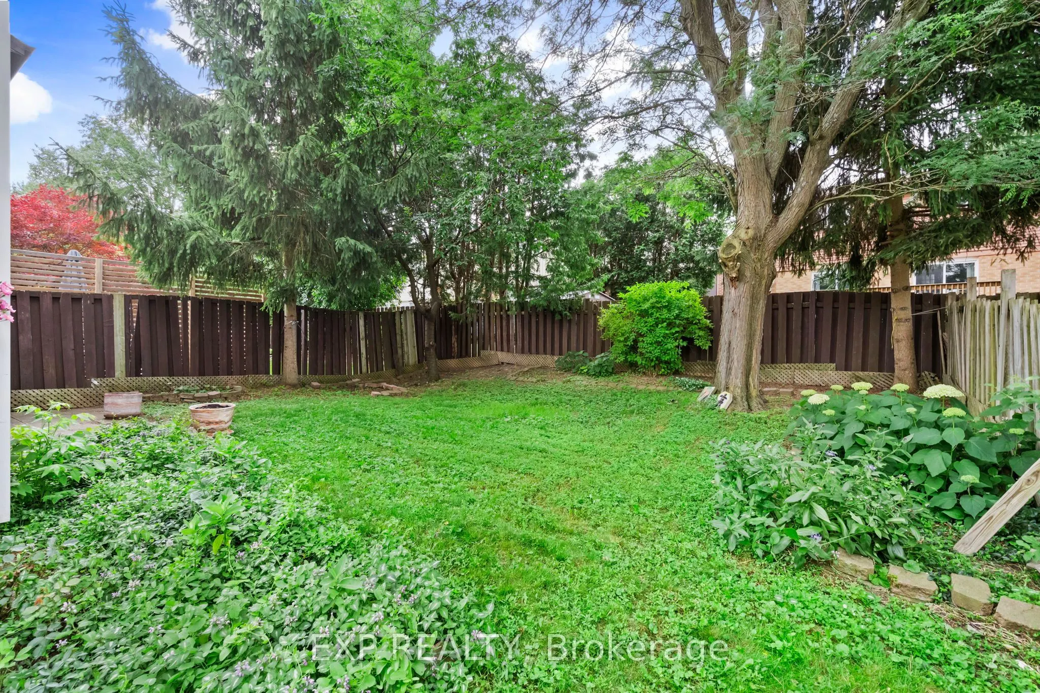 25 Lilac Avenue