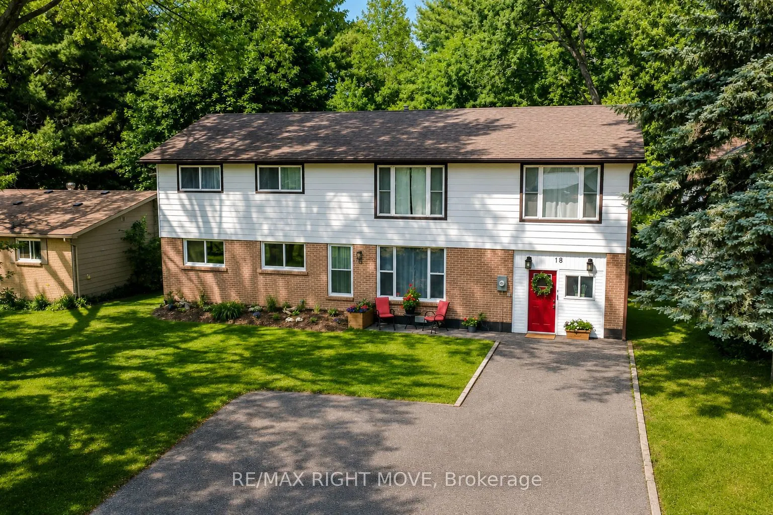 18 Bushey Avenue