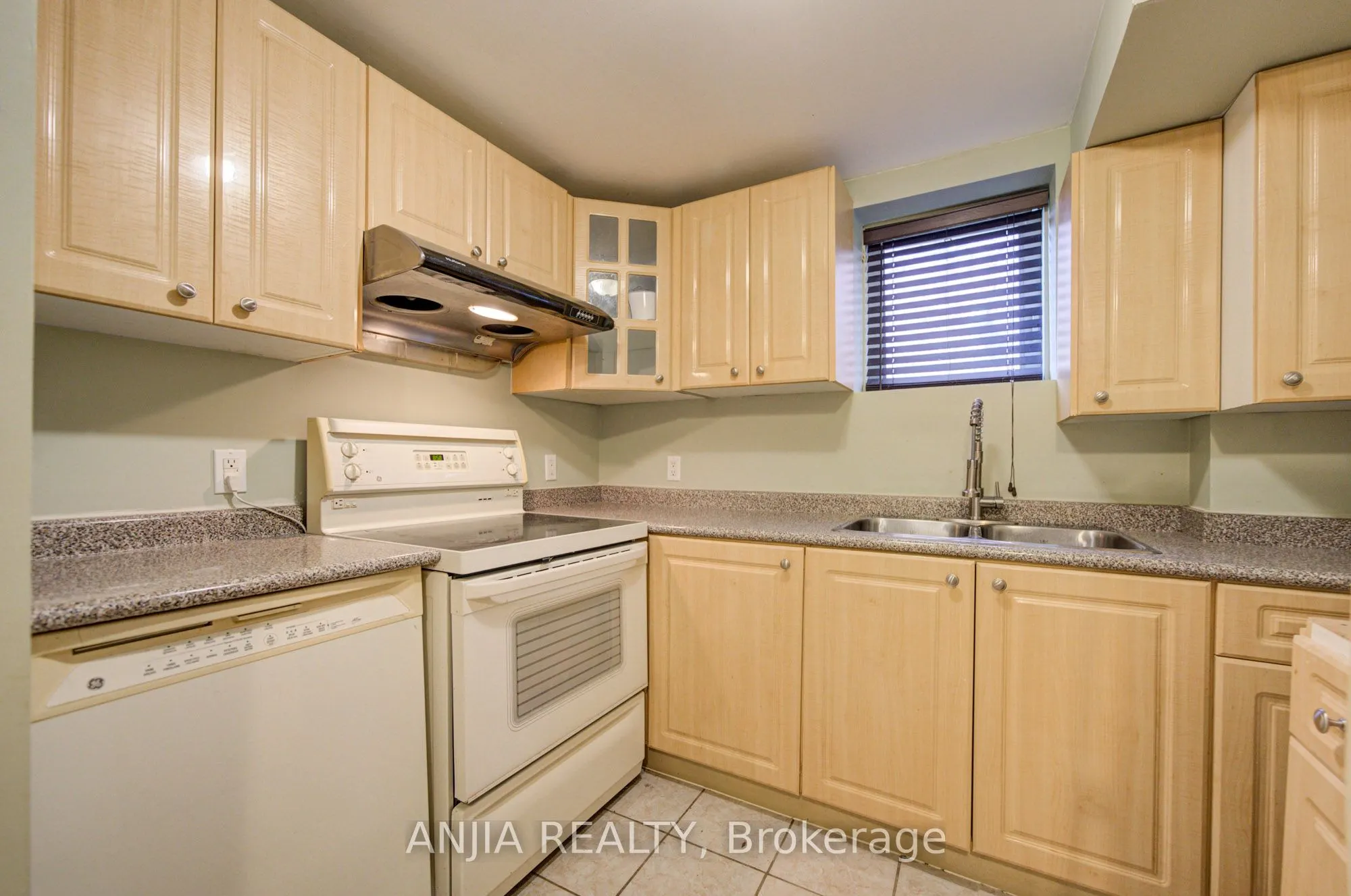 43 Manley Avenue
