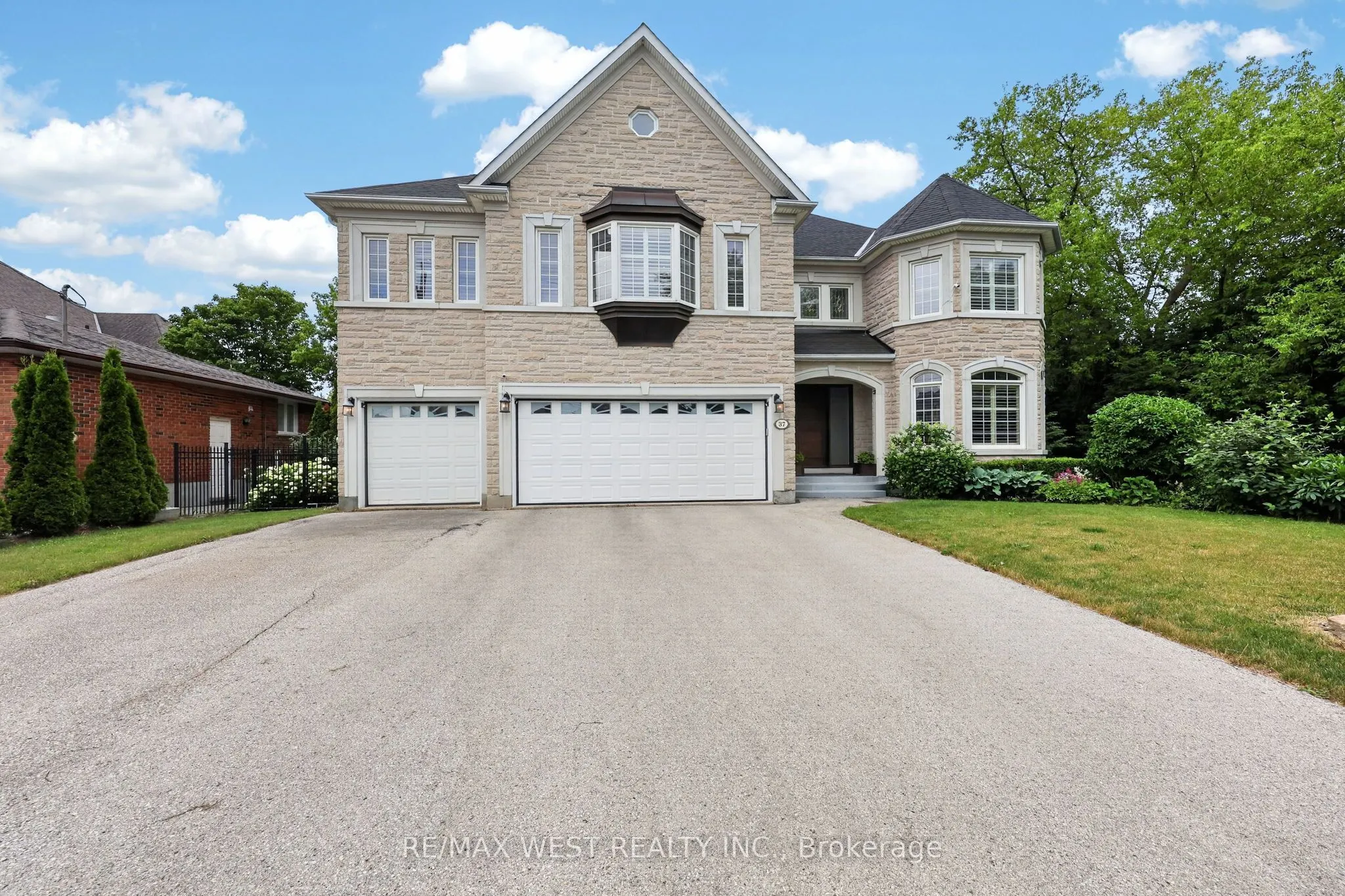 37 Maple Grove Avenue