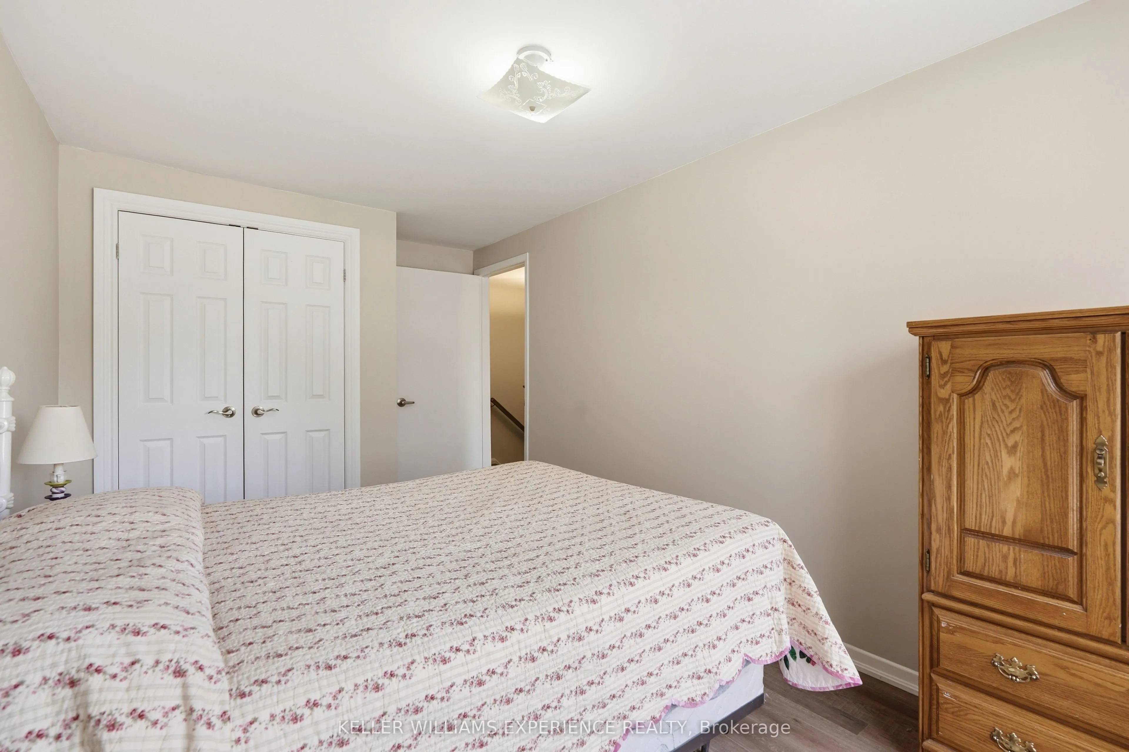 246 Tupper Boulevard #8